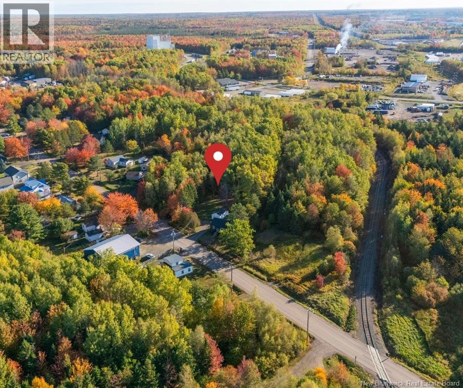 381 Caledonia Road, Moncton, New Brunswick  E1H 2E8 - Photo 8 - NB127866