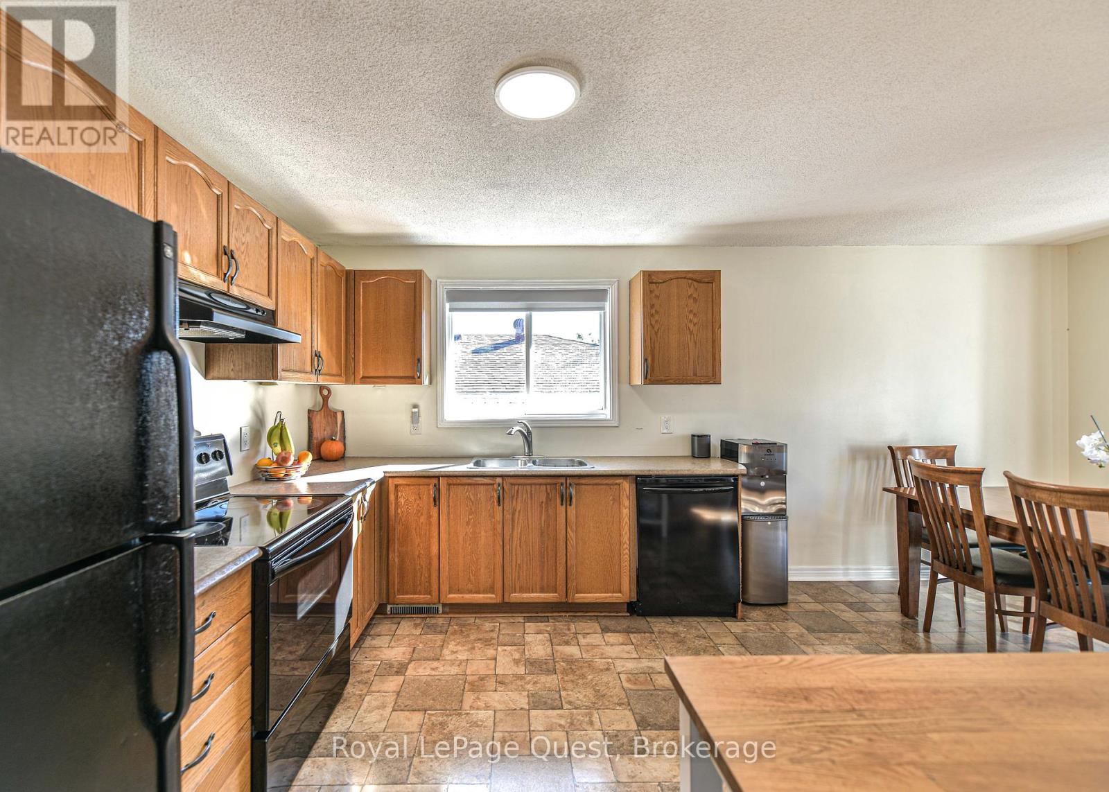 11 Goldie Drive, Orillia, Ontario  L3V 2M9 - Photo 13 - S12442168