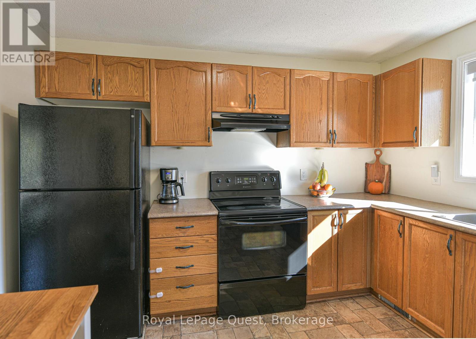 11 Goldie Drive, Orillia, Ontario  L3V 2M9 - Photo 14 - S12442168