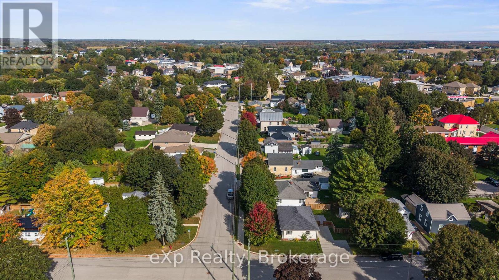 380 James Street, Wellington North, Ontario  N0G 2L3 - Photo 37 - X12442162