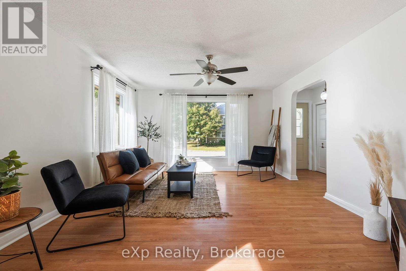 380 James Street, Wellington North, Ontario  N0G 2L3 - Photo 8 - X12442162