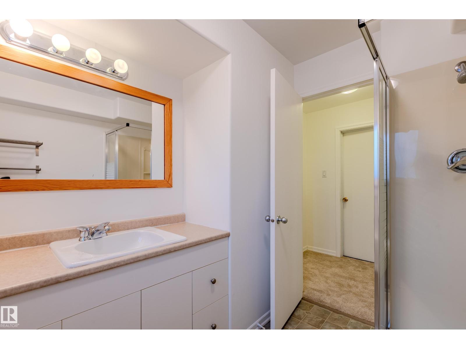 9815 68 St Nw, Edmonton, Alberta  T6A 2S4 - Photo 30 - E4460597