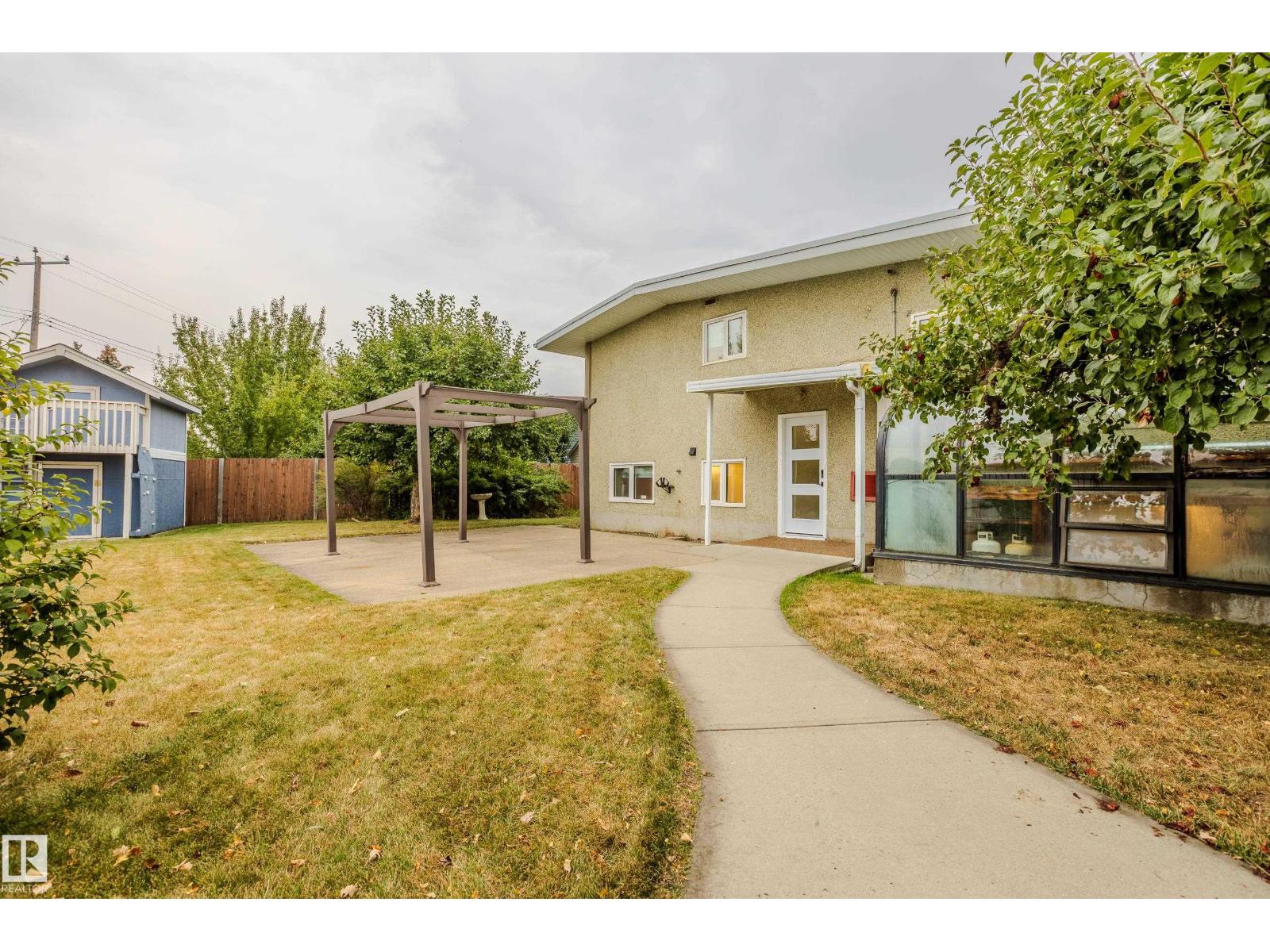 9815 68 St Nw, Edmonton, Alberta  T6A 2S4 - Photo 39 - E4460597
