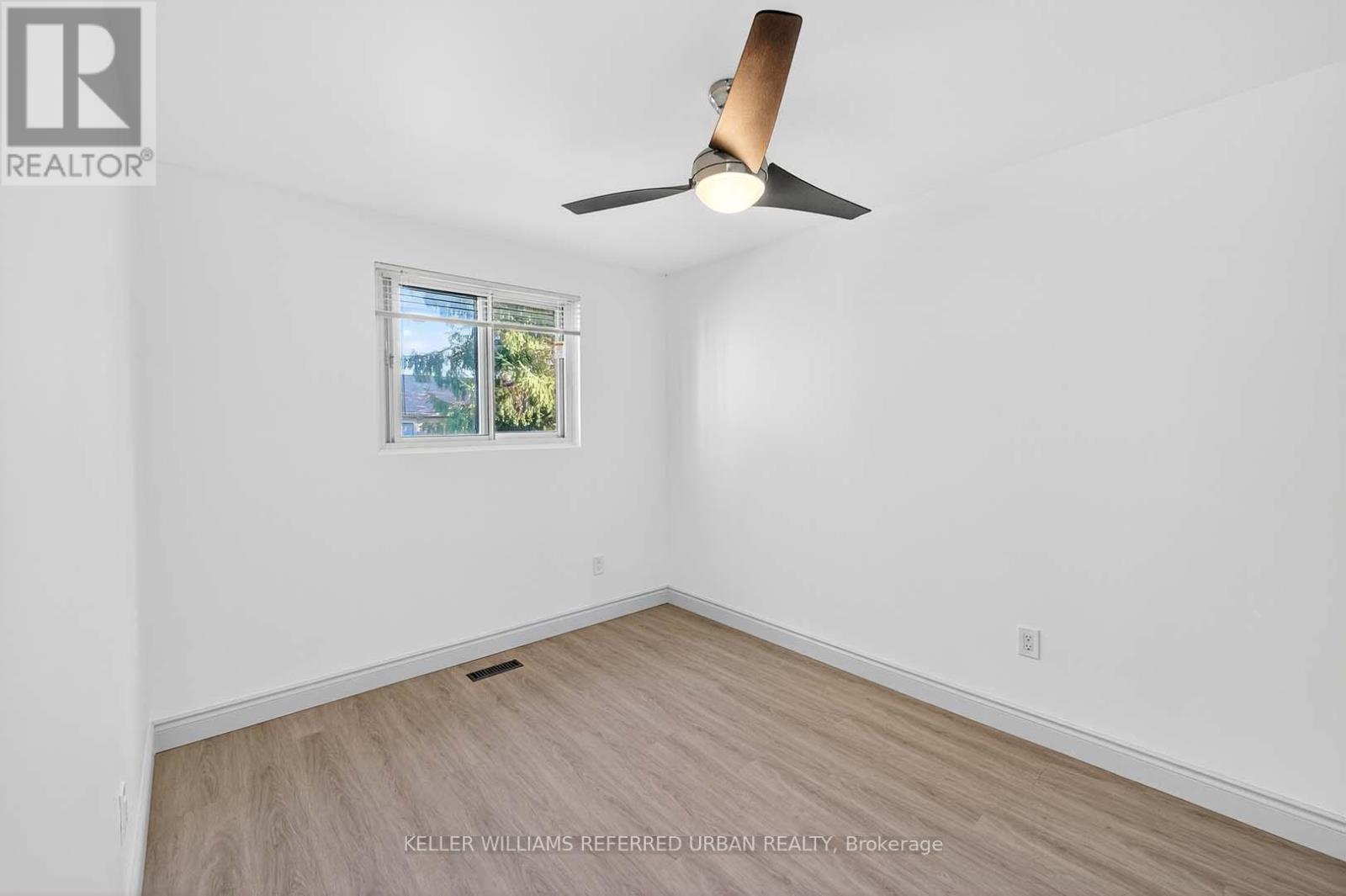 19 - 1050 Shawnmarr Road, Mississauga, Ontario  L5H 3V1 - Photo 21 - W12442144
