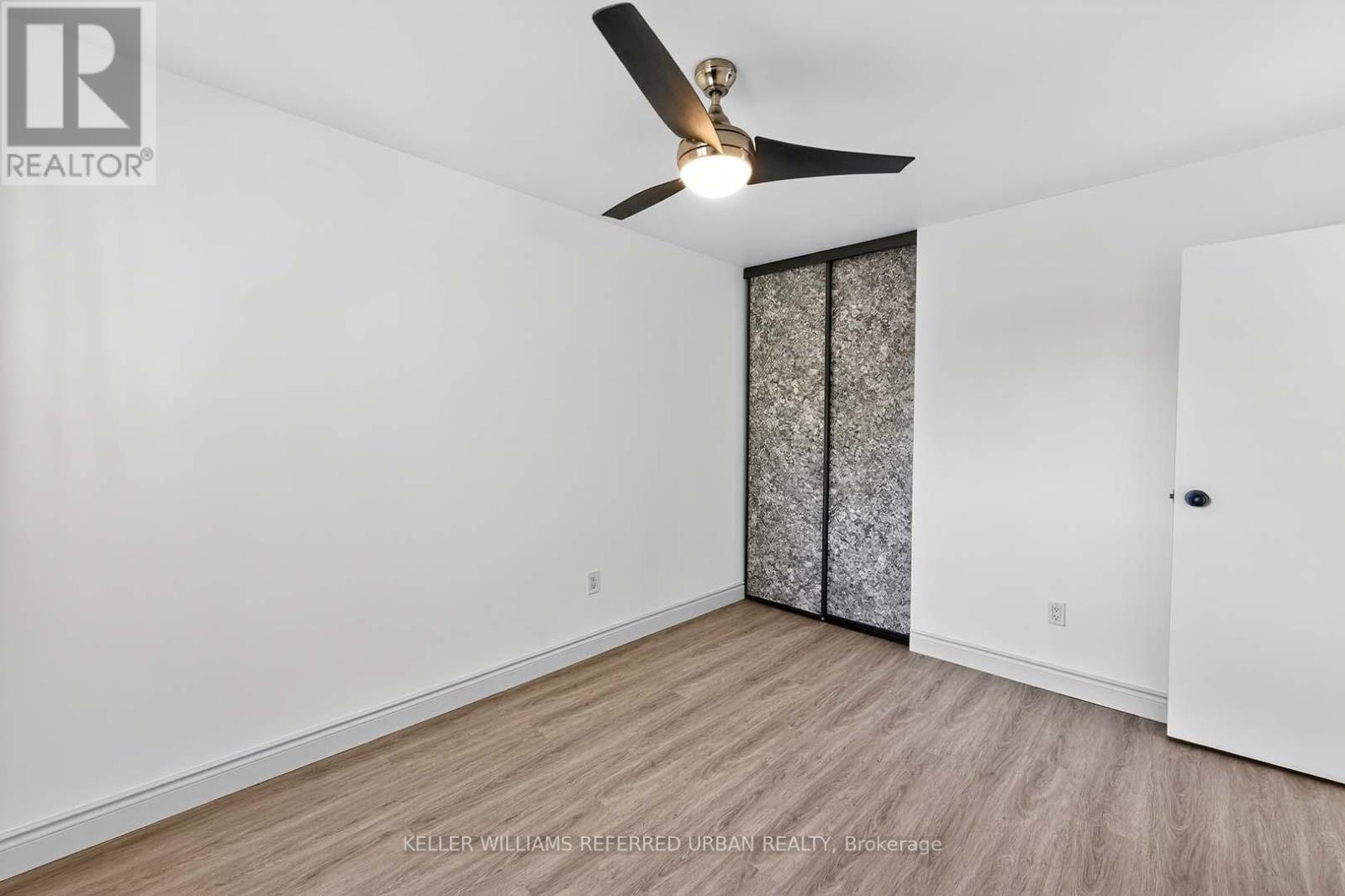 19 - 1050 Shawnmarr Road, Mississauga, Ontario  L5H 3V1 - Photo 22 - W12442144