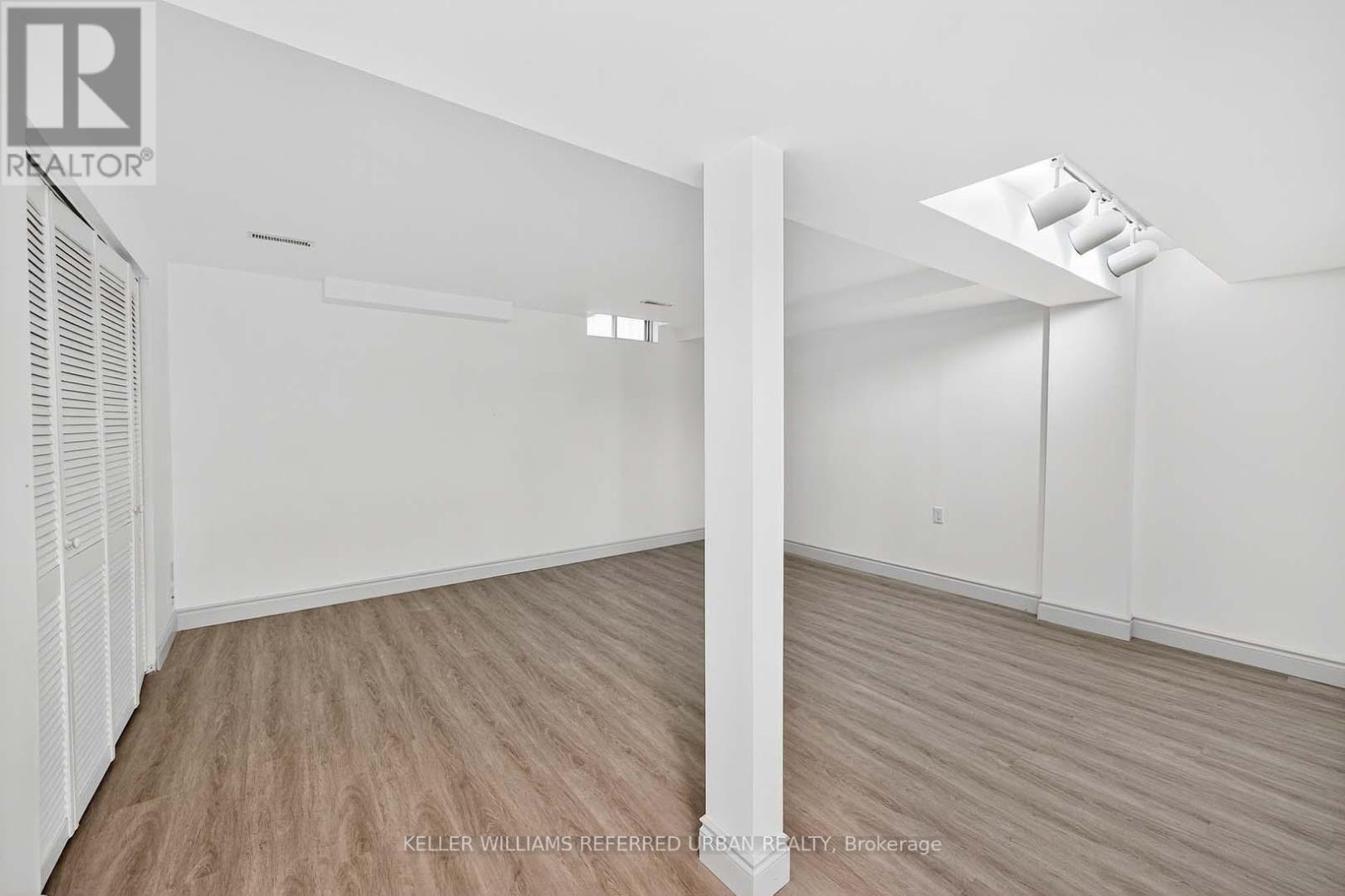 19 - 1050 Shawnmarr Road, Mississauga, Ontario  L5H 3V1 - Photo 29 - W12442144