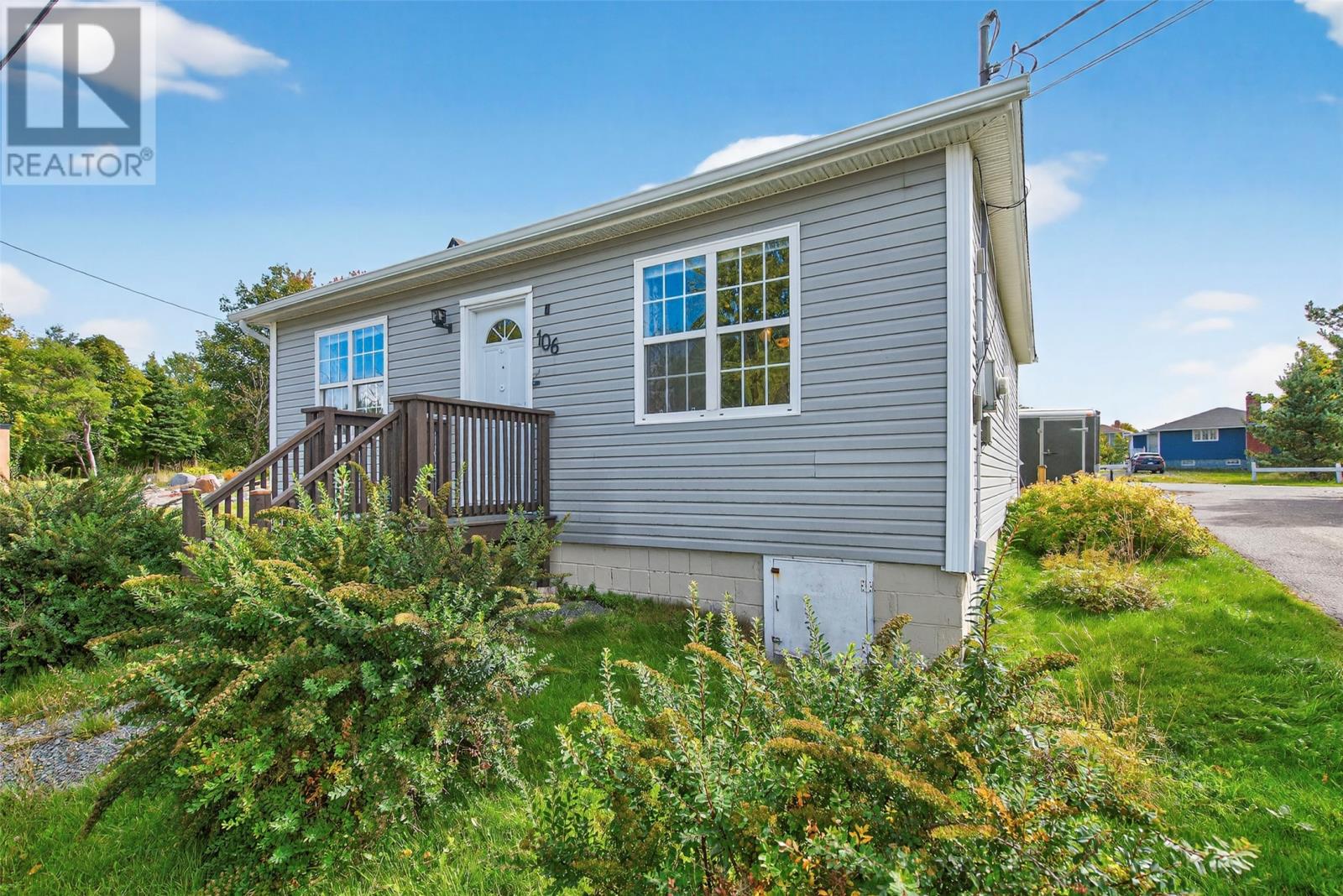 106 Central Street, Bay Roberts, Newfoundland & Labrador  A0A 1G0 - Photo 2 - 1291171