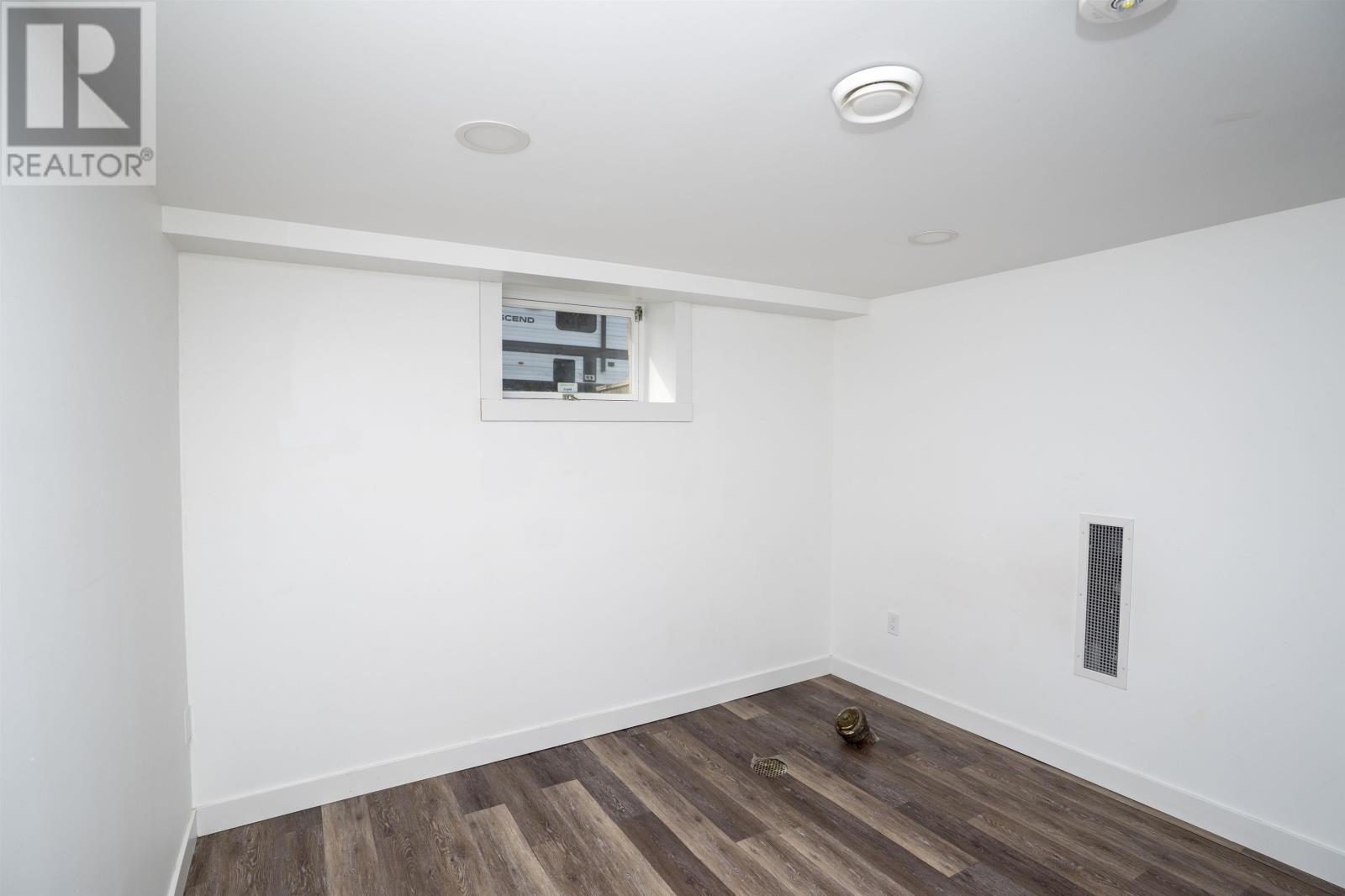 234 Amelia St E, Thunder Bay, Ontario  P7E 3Z7 - Photo 28 - TB253065