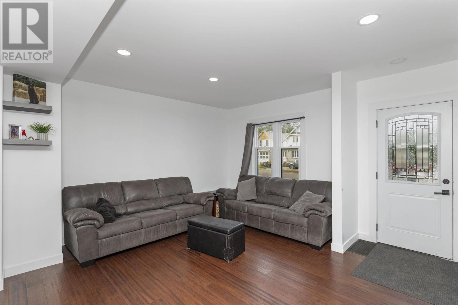 234 Amelia St E, Thunder Bay, Ontario  P7E 3Z7 - Photo 4 - TB253065