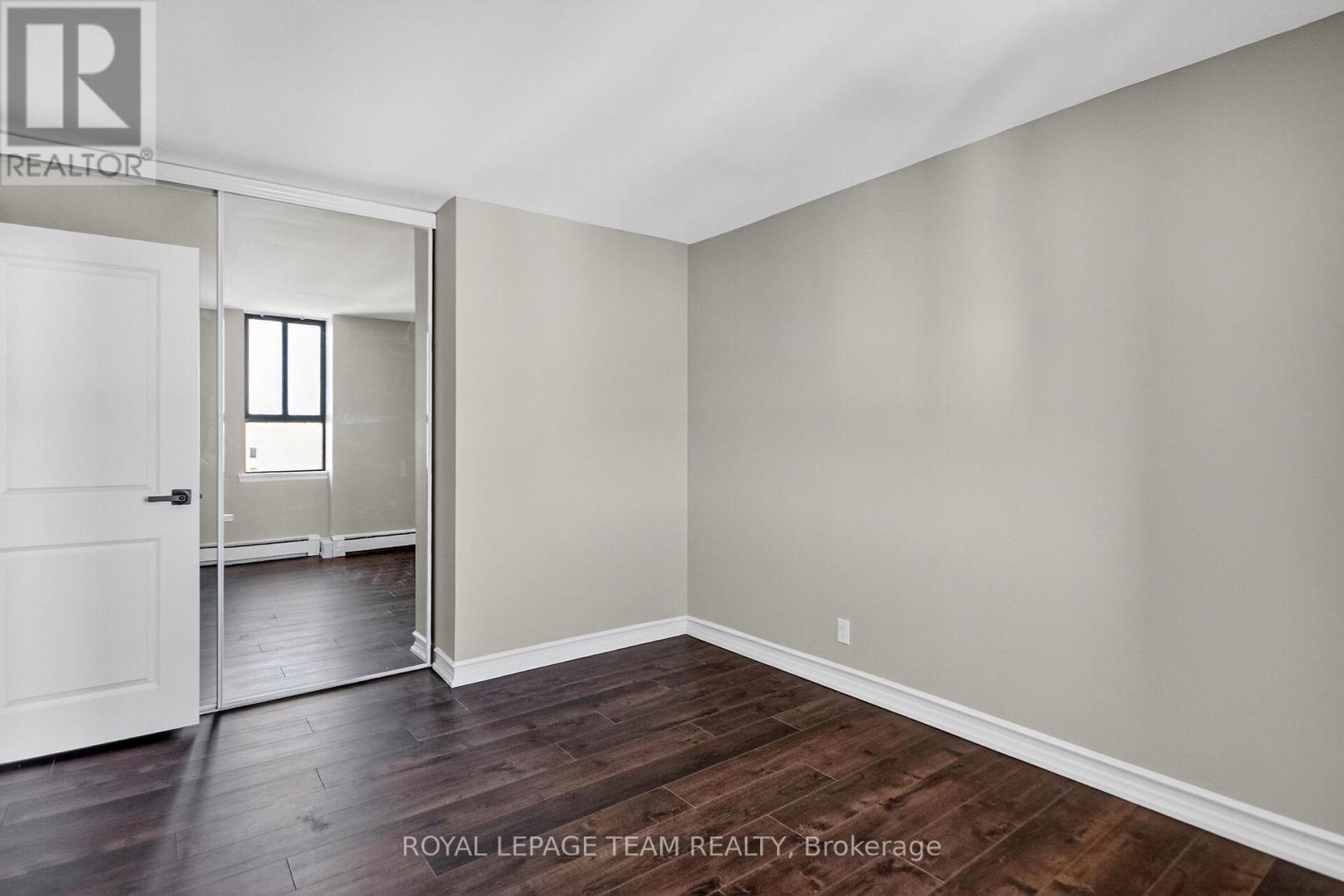 2509/2510 - 515 St Laurent Boulevard, Ottawa, Ontario  K1K 3X5 - Photo 33 - X12442157