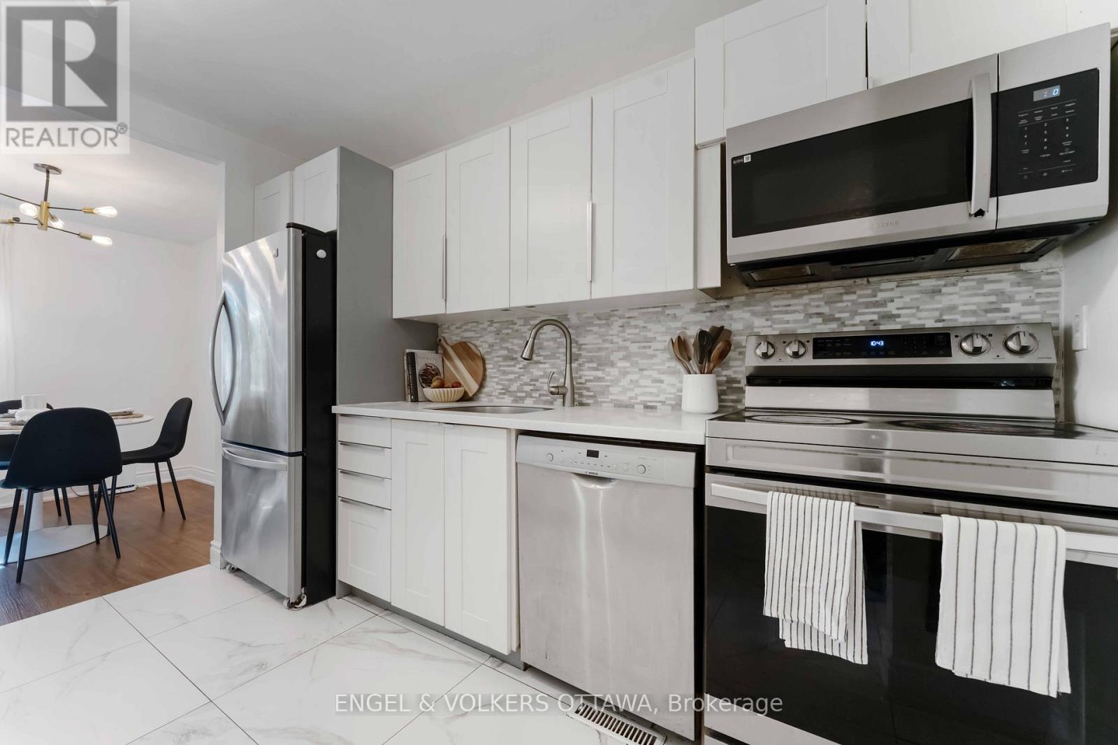 58 - 1375 Bethamy Lane, Ottawa, Ontario  K1J 8P5 - Photo 13 - X12442166