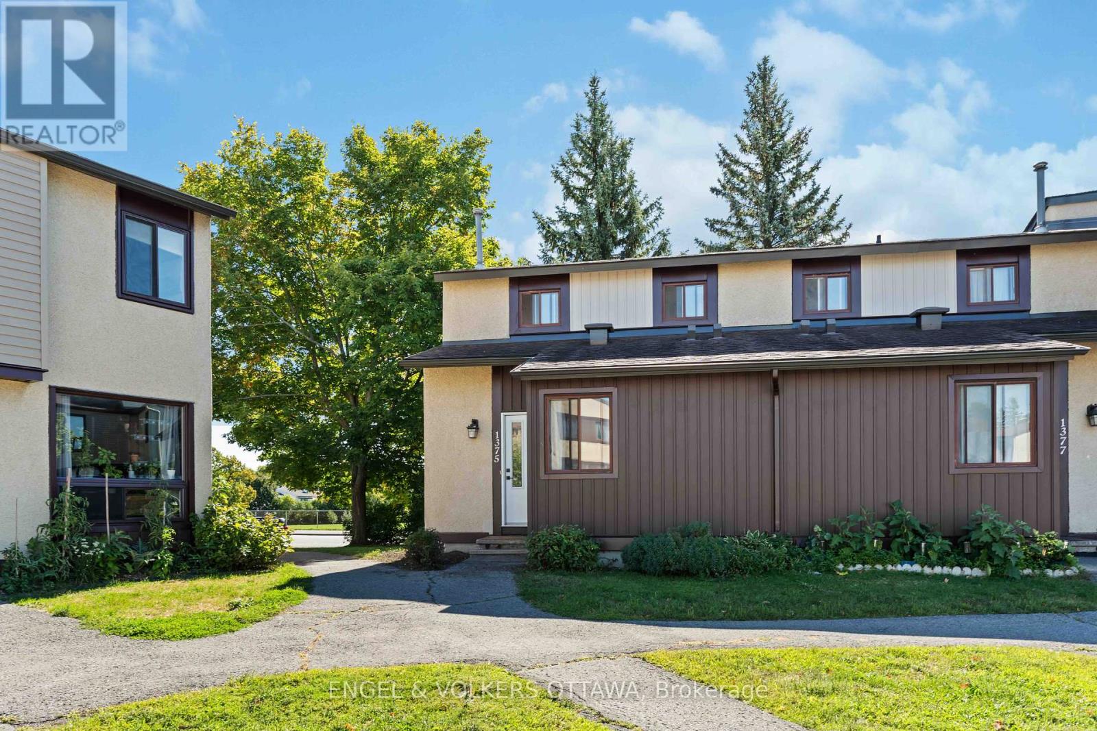 58 - 1375 Bethamy Lane, Ottawa, Ontario  K1J 8P5 - Photo 3 - X12442166