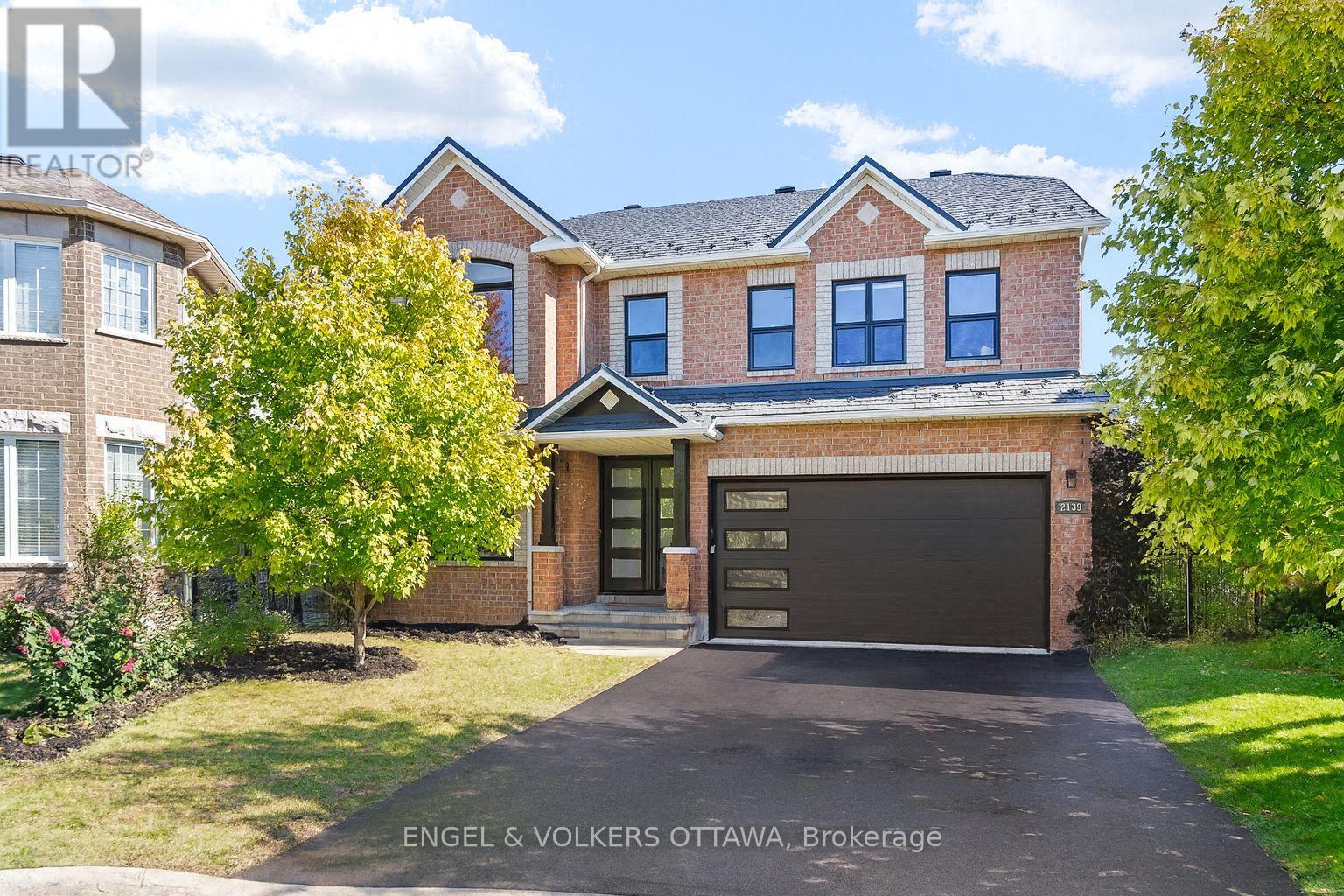 2139 Blue Willow Crescent, Ottawa, Ontario  K1W 1K5 - Photo 1 - X12442174