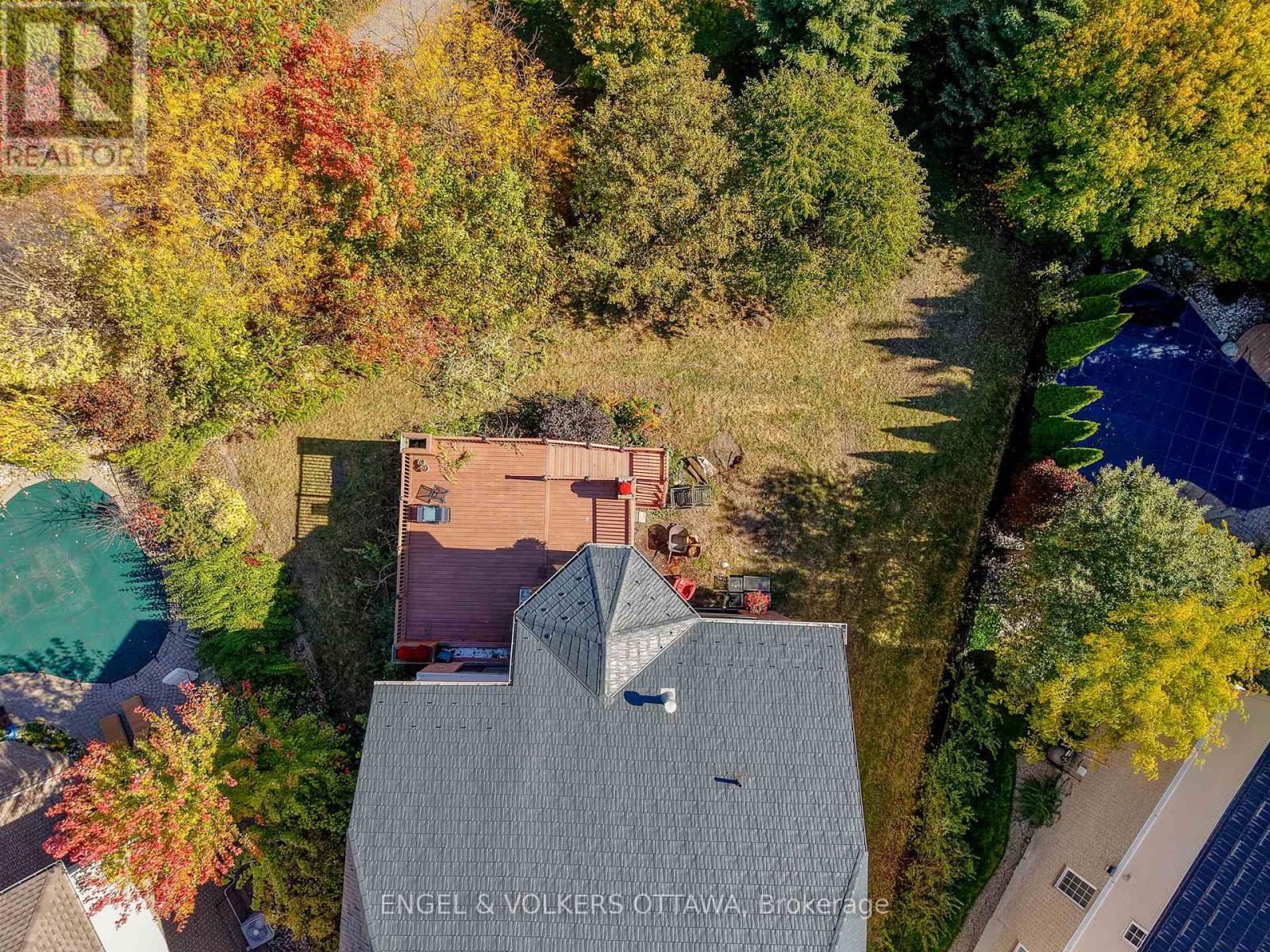 2139 Blue Willow Crescent, Ottawa, Ontario  K1W 1K5 - Photo 36 - X12442174