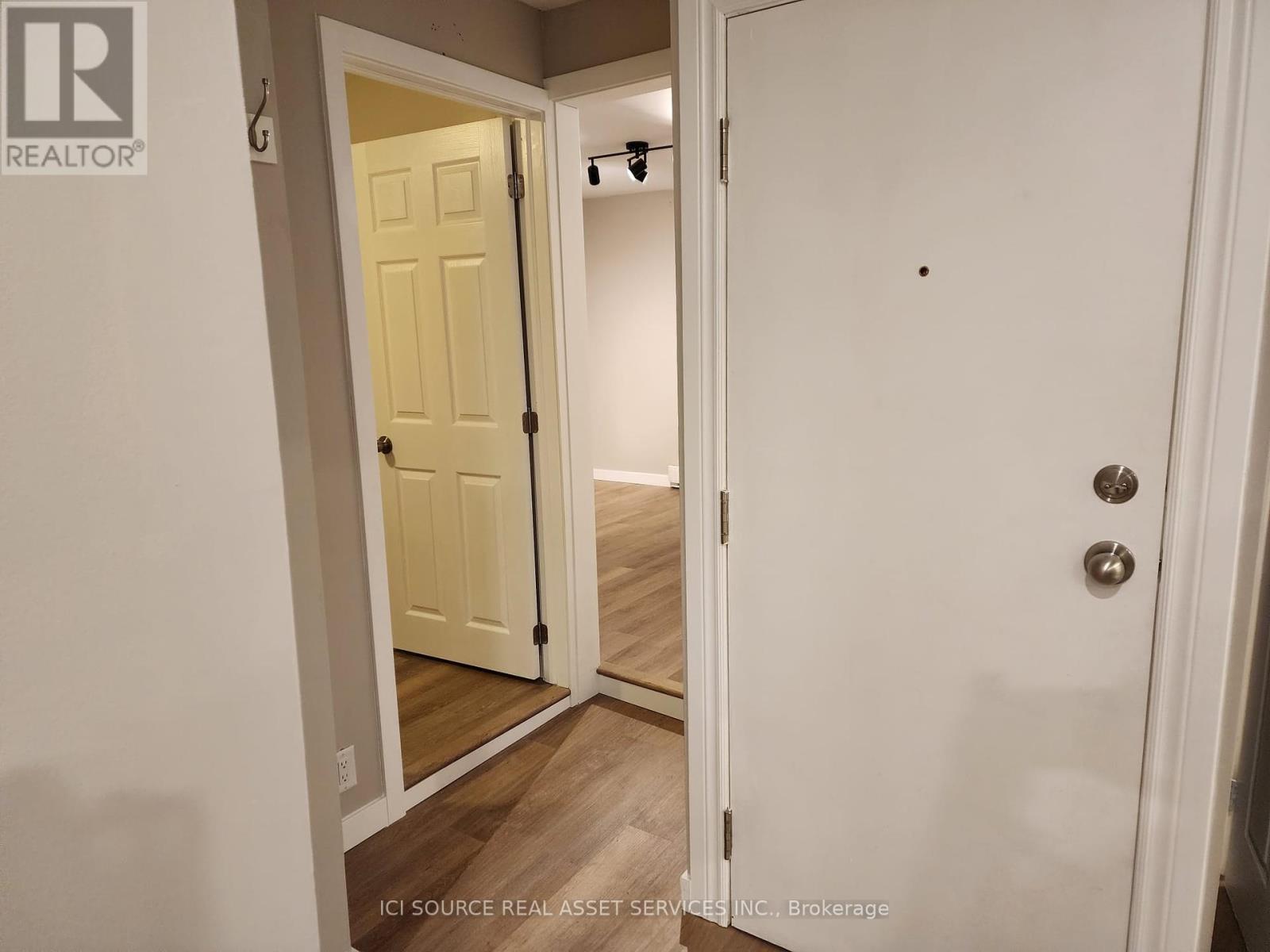 2nd Floor - 233 Hector-Hotte Way, Ottawa, Ontario  K1L 7Y4 - Photo 12 - X12442118
