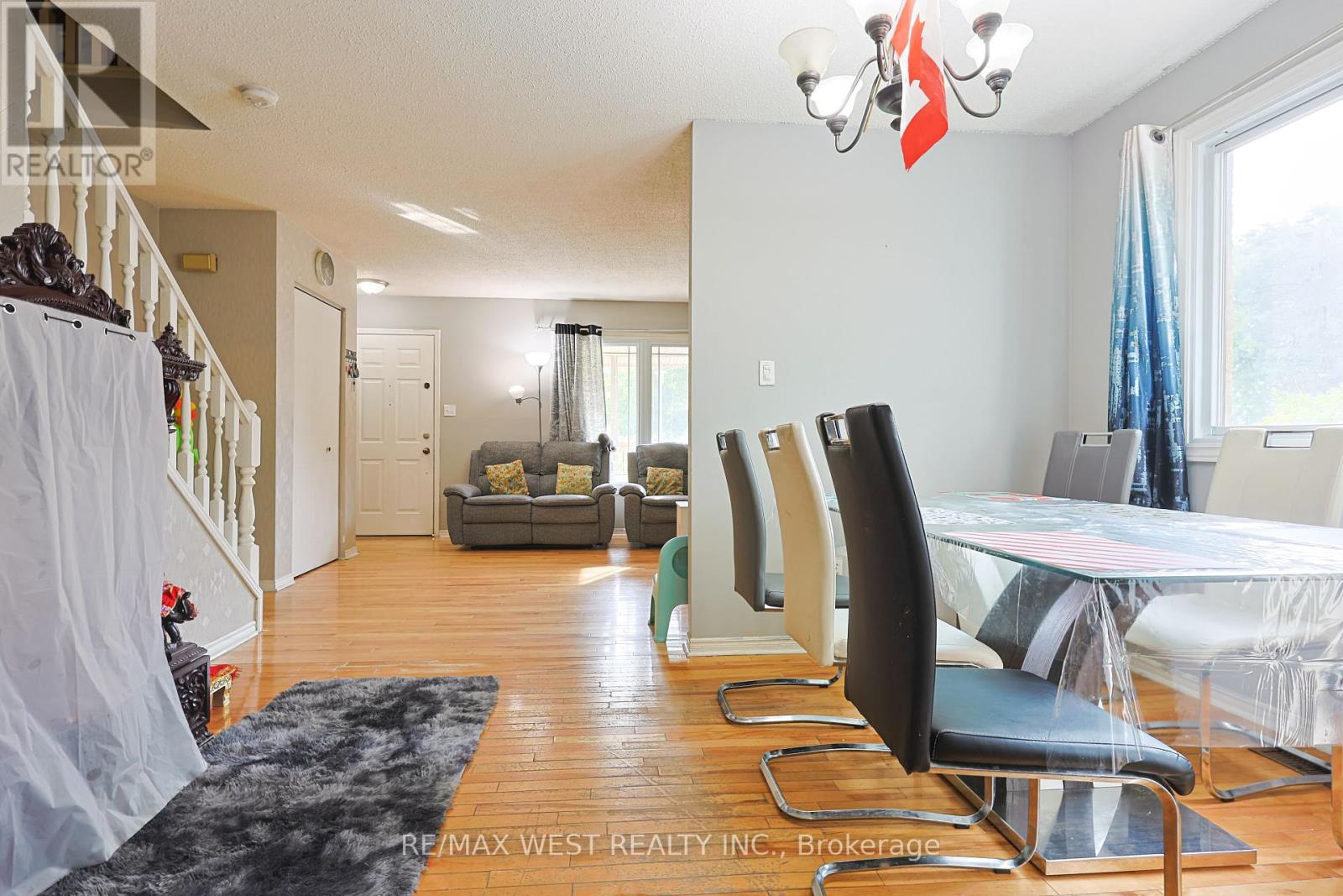 300 Crawford Street, London South (South Q), Ontario  N6C 5N6 - Photo 9 - X12442126