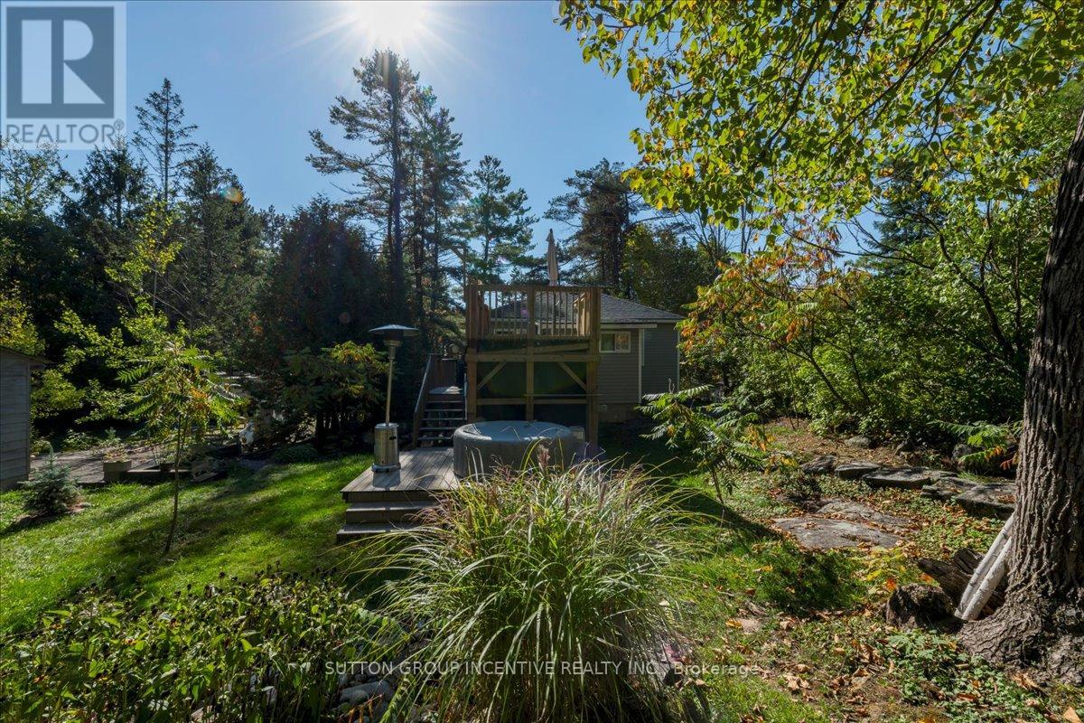 1169 North Kahshe Lake Road, Gravenhurst (Morrison), Ontario  P0E 1G0 - Photo 13 - X12442127
