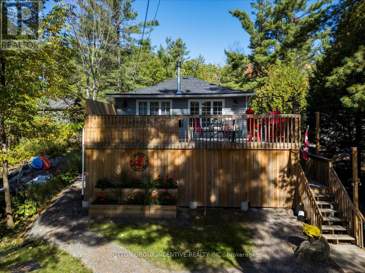 1169 North Kahshe Lake Road, Gravenhurst (Morrison), Ontario  P0E 1G0 - Photo 2 - X12442127