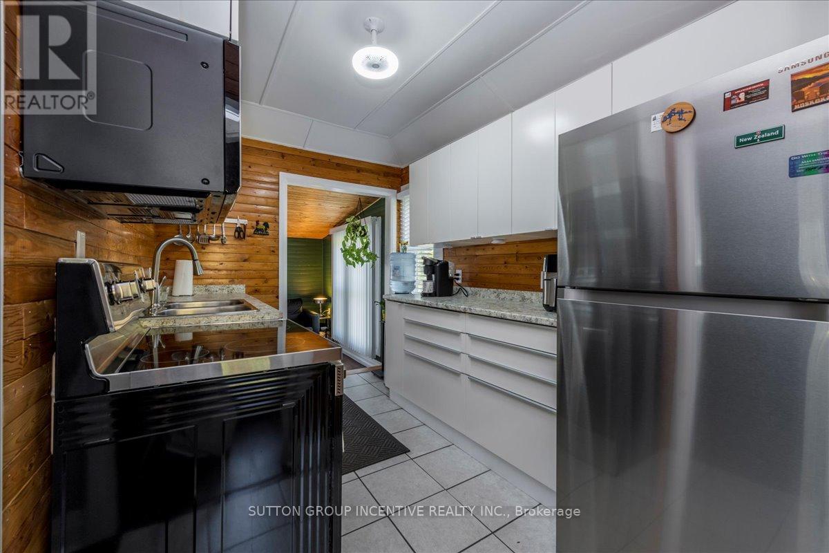 1169 North Kahshe Lake Road, Gravenhurst (Morrison), Ontario  P0E 1G0 - Photo 28 - X12442127
