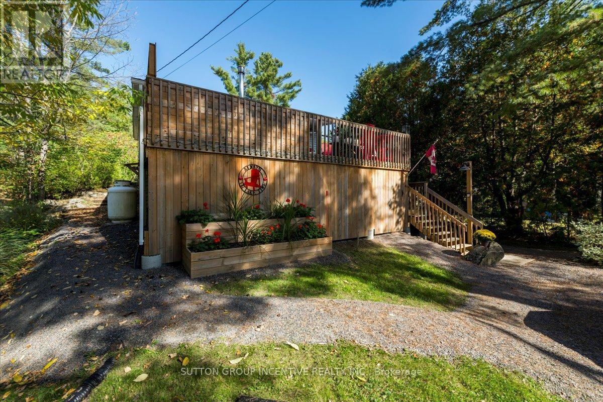1169 North Kahshe Lake Road, Gravenhurst (Morrison), Ontario  P0E 1G0 - Photo 3 - X12442127