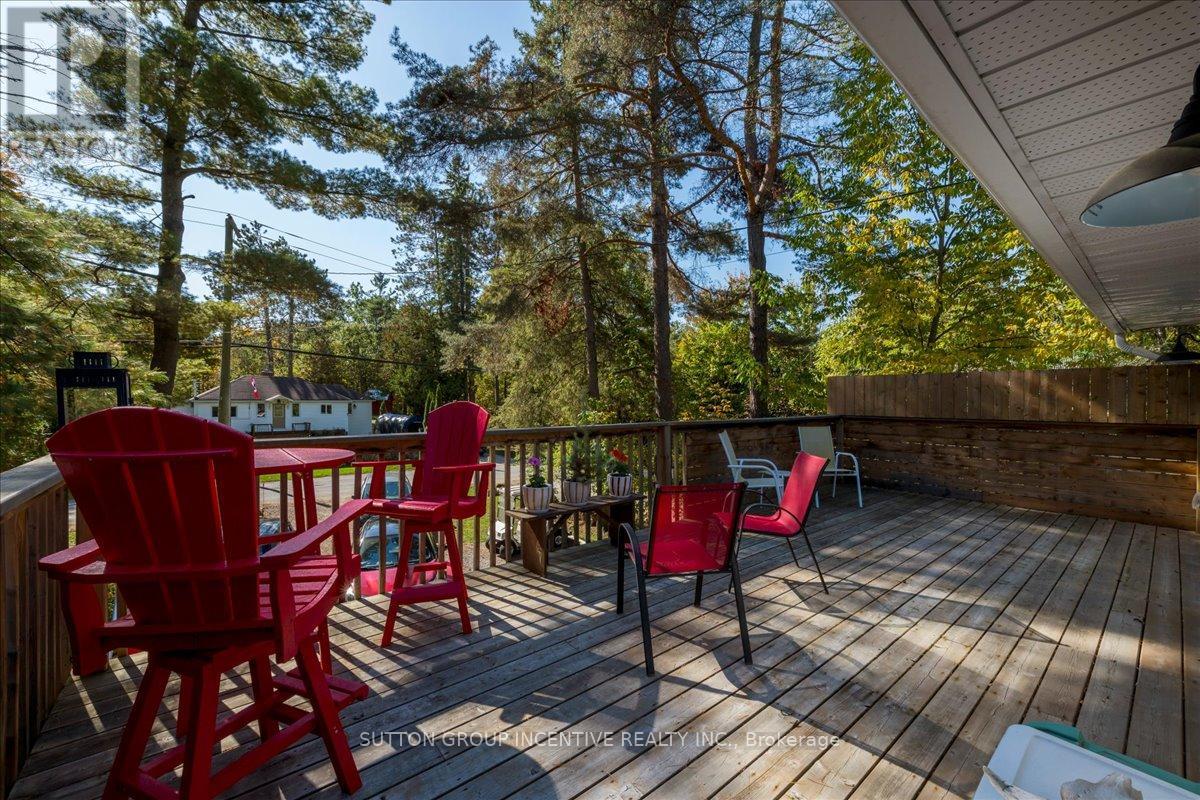 1169 North Kahshe Lake Road, Gravenhurst (Morrison), Ontario  P0E 1G0 - Photo 8 - X12442127