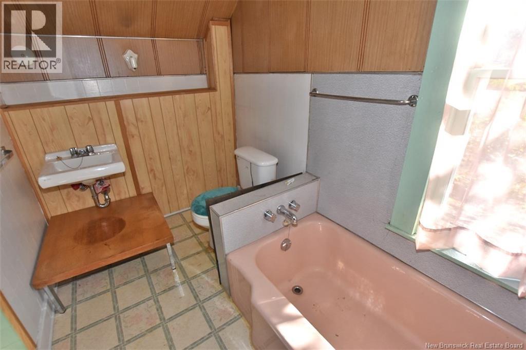 90 Kilburn Street, Fredericton, New Brunswick  E3A 1W7 - Photo 32 - NB127842