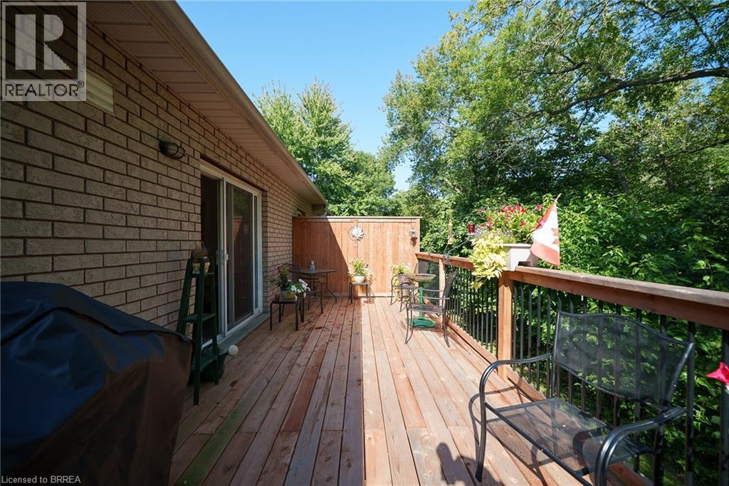 24 Hardy Road Unit# 8, Brantford, Ontario  N3T 5K6 - Photo 10 - 40775954