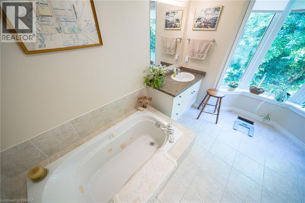 24 Hardy Road Unit# 8, Brantford, Ontario  N3T 5K6 - Photo 22 - 40775954