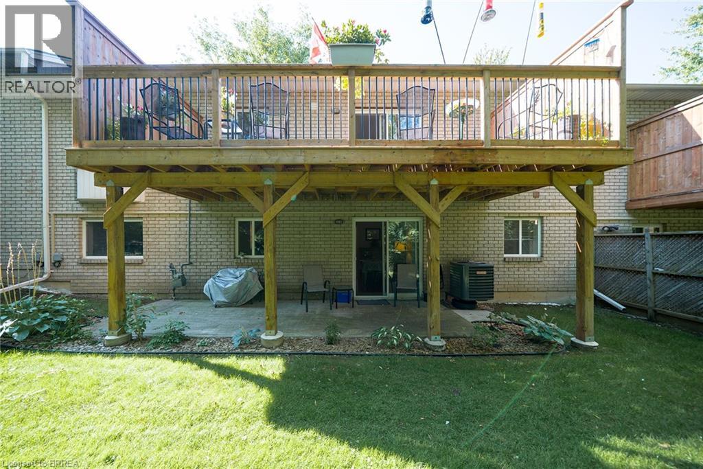 24 Hardy Road Unit# 8, Brantford, Ontario  N3T 5K6 - Photo 35 - 40775954