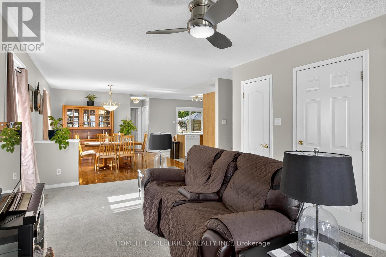 955 Ralphson Crescent, Peterborough (Otonabee Ward 1), Ontario  K9J 8R5 - Photo 10 - X12408495