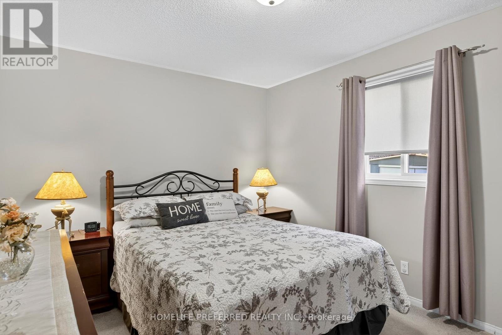 955 Ralphson Crescent, Peterborough (Otonabee Ward 1), Ontario  K9J 8R5 - Photo 21 - X12408495