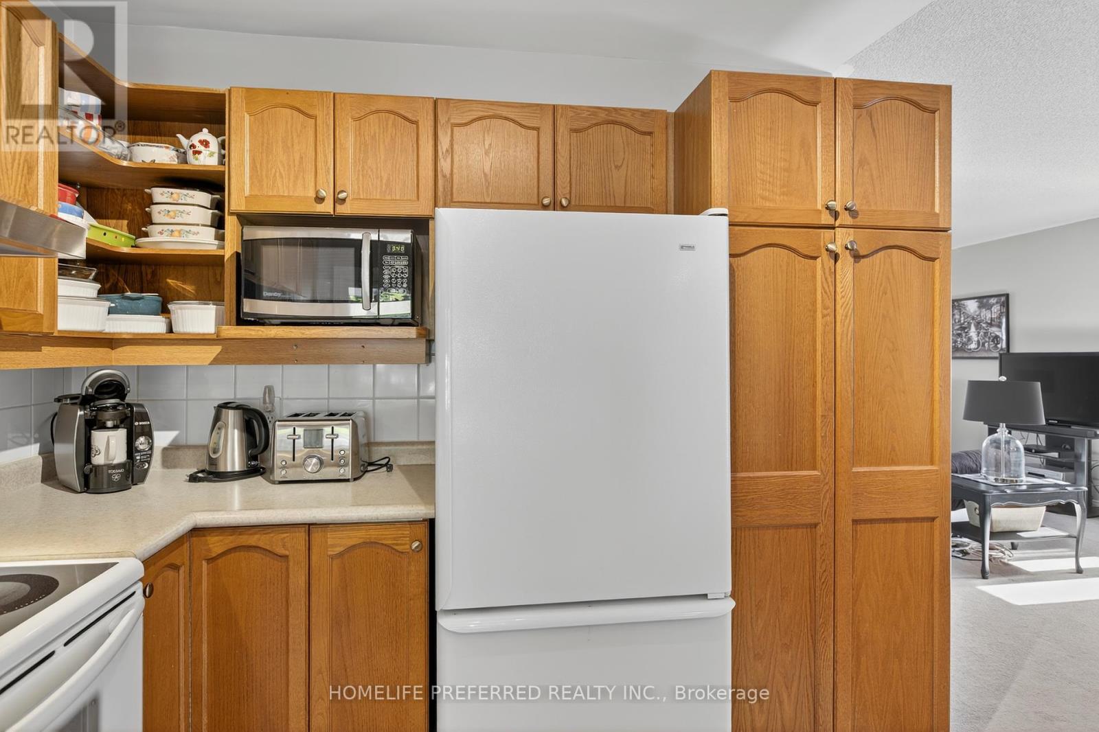 955 Ralphson Crescent, Peterborough (Otonabee Ward 1), Ontario  K9J 8R5 - Photo 18 - X12408495