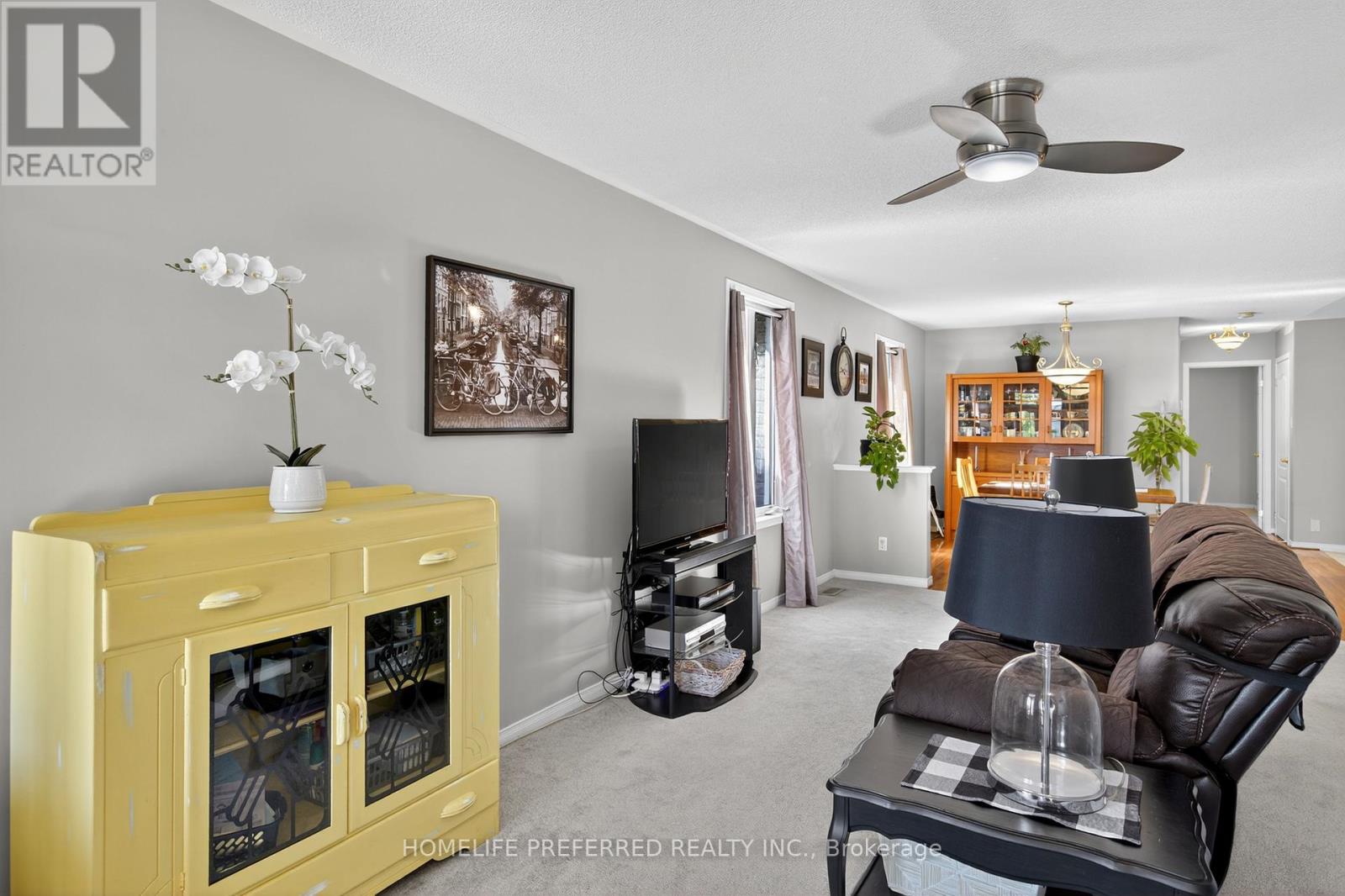 955 Ralphson Crescent, Peterborough (Otonabee Ward 1), Ontario  K9J 8R5 - Photo 11 - X12408495