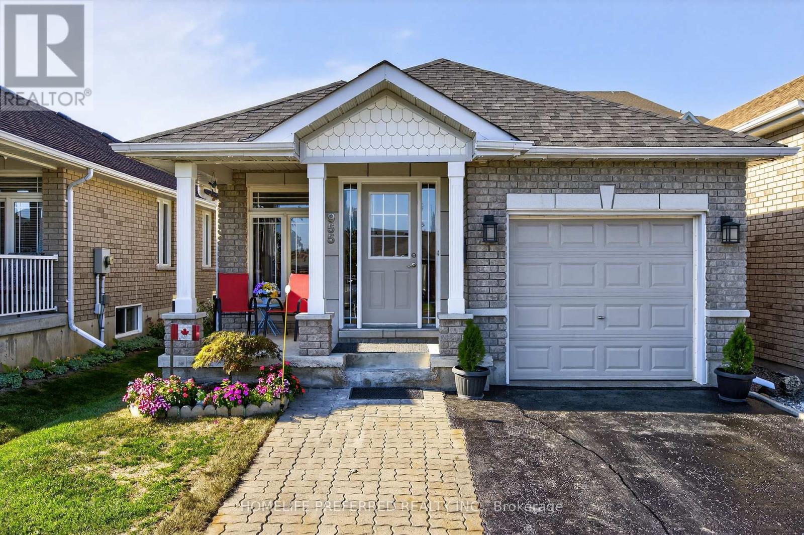 955 Ralphson Crescent, Peterborough (Otonabee Ward 1), Ontario  K9J 8R5 - Photo 2 - X12408495