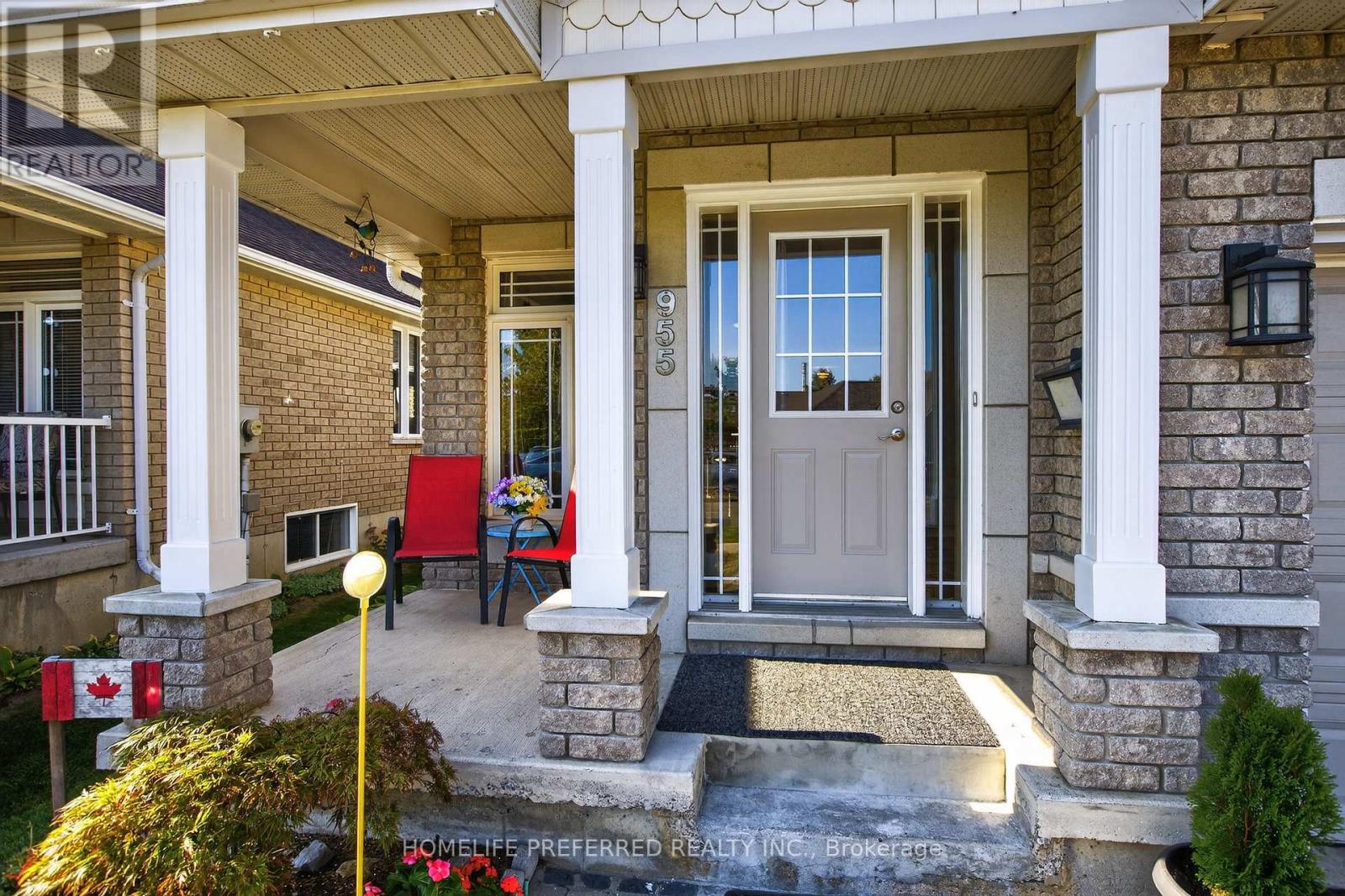 955 Ralphson Crescent, Peterborough (Otonabee Ward 1), Ontario  K9J 8R5 - Photo 4 - X12408495