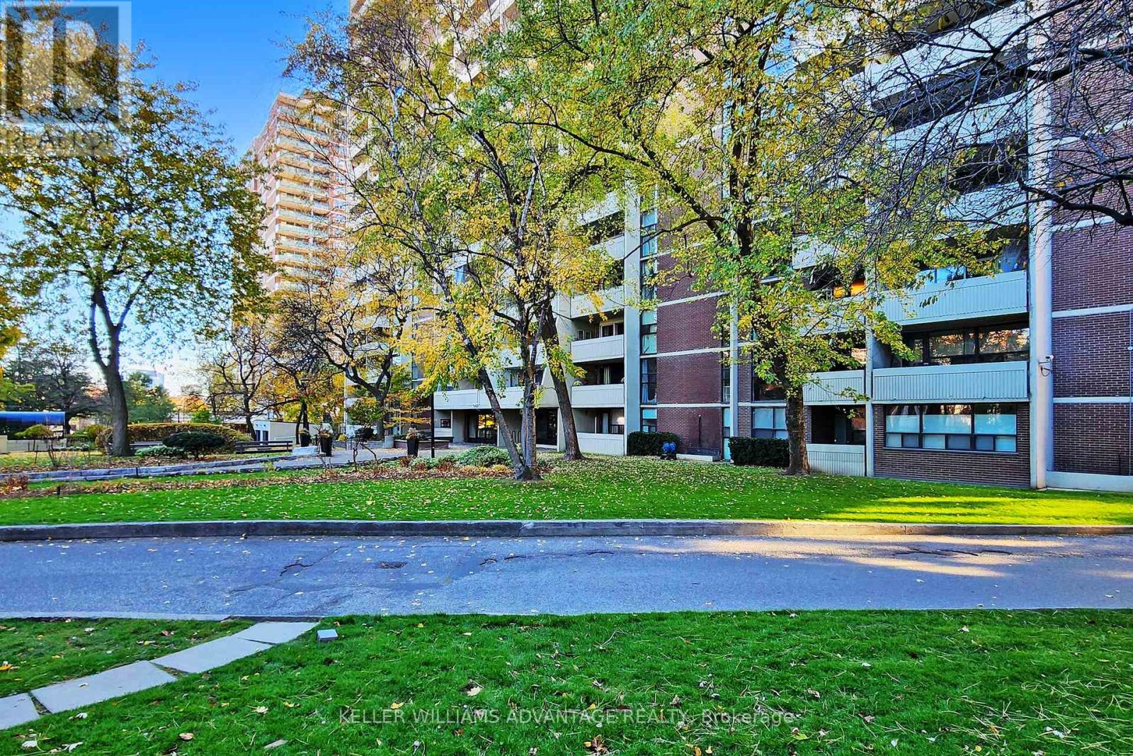 3109 - 40 Homewood Avenue, Toronto (Cabbagetown-South St. James Town), Ontario  M4Y 2K2 - Photo 3 - C12436273