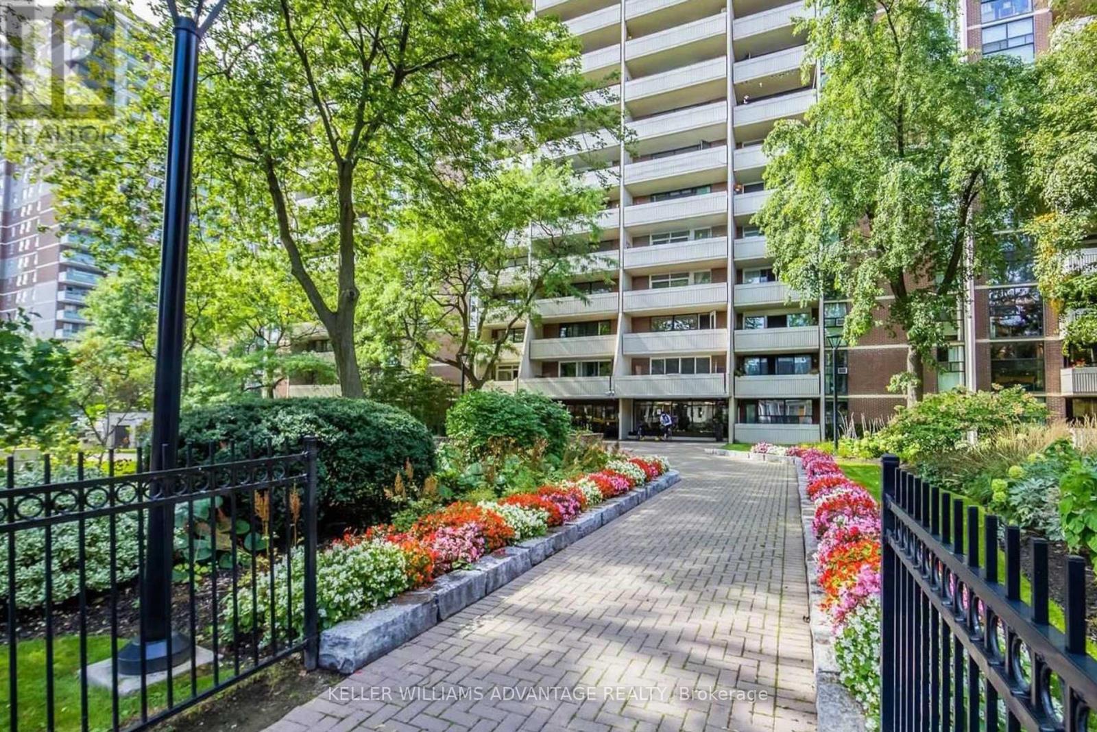 3109 - 40 Homewood Avenue, Toronto (Cabbagetown-South St. James Town), Ontario  M4Y 2K2 - Photo 2 - C12436273