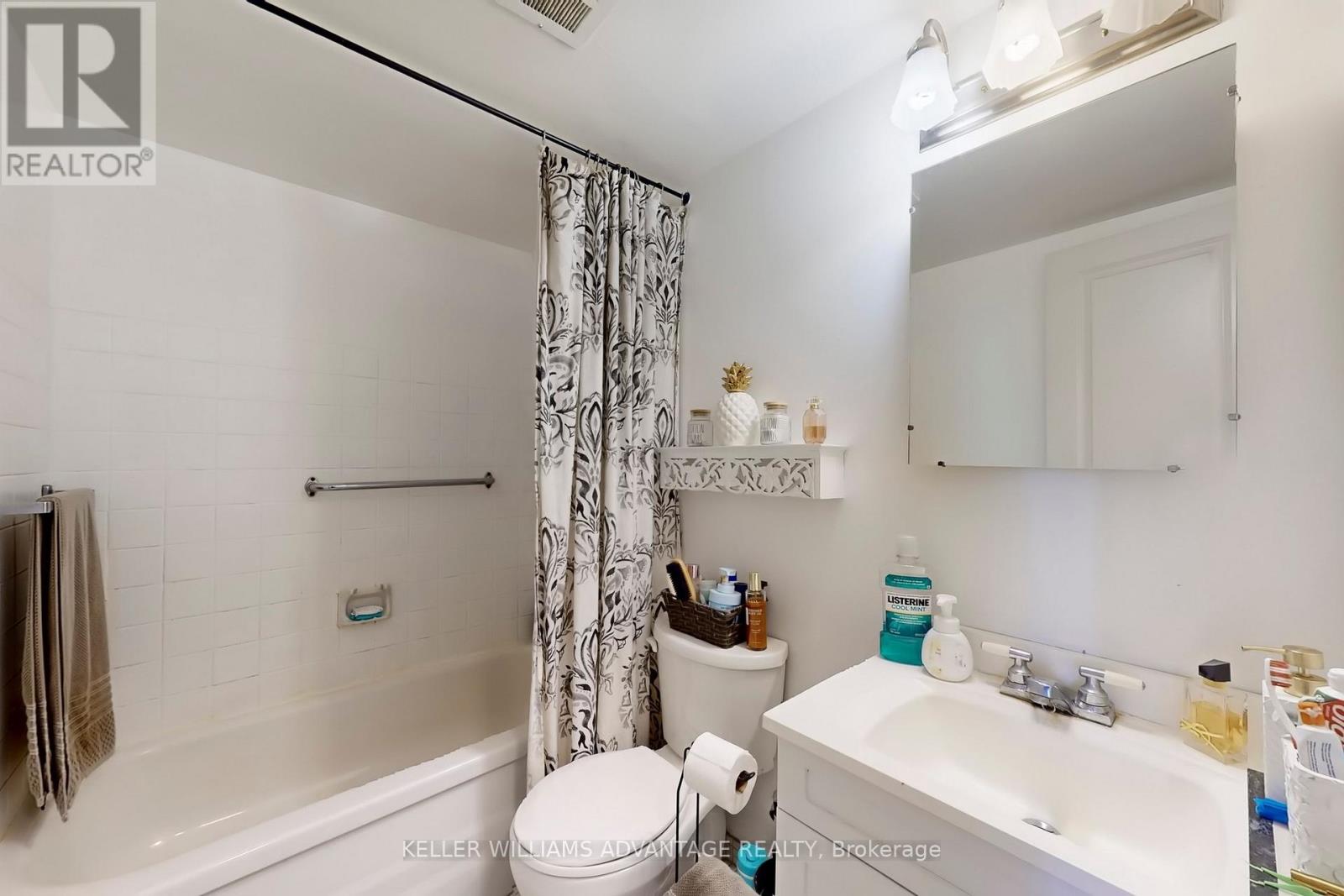 3109 - 40 Homewood Avenue, Toronto (Cabbagetown-South St. James Town), Ontario  M4Y 2K2 - Photo 12 - C12436273