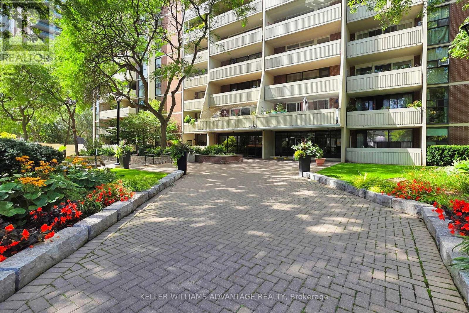 3109 - 40 Homewood Avenue, Toronto (Cabbagetown-South St. James Town), Ontario  M4Y 2K2 - Photo 4 - C12436273