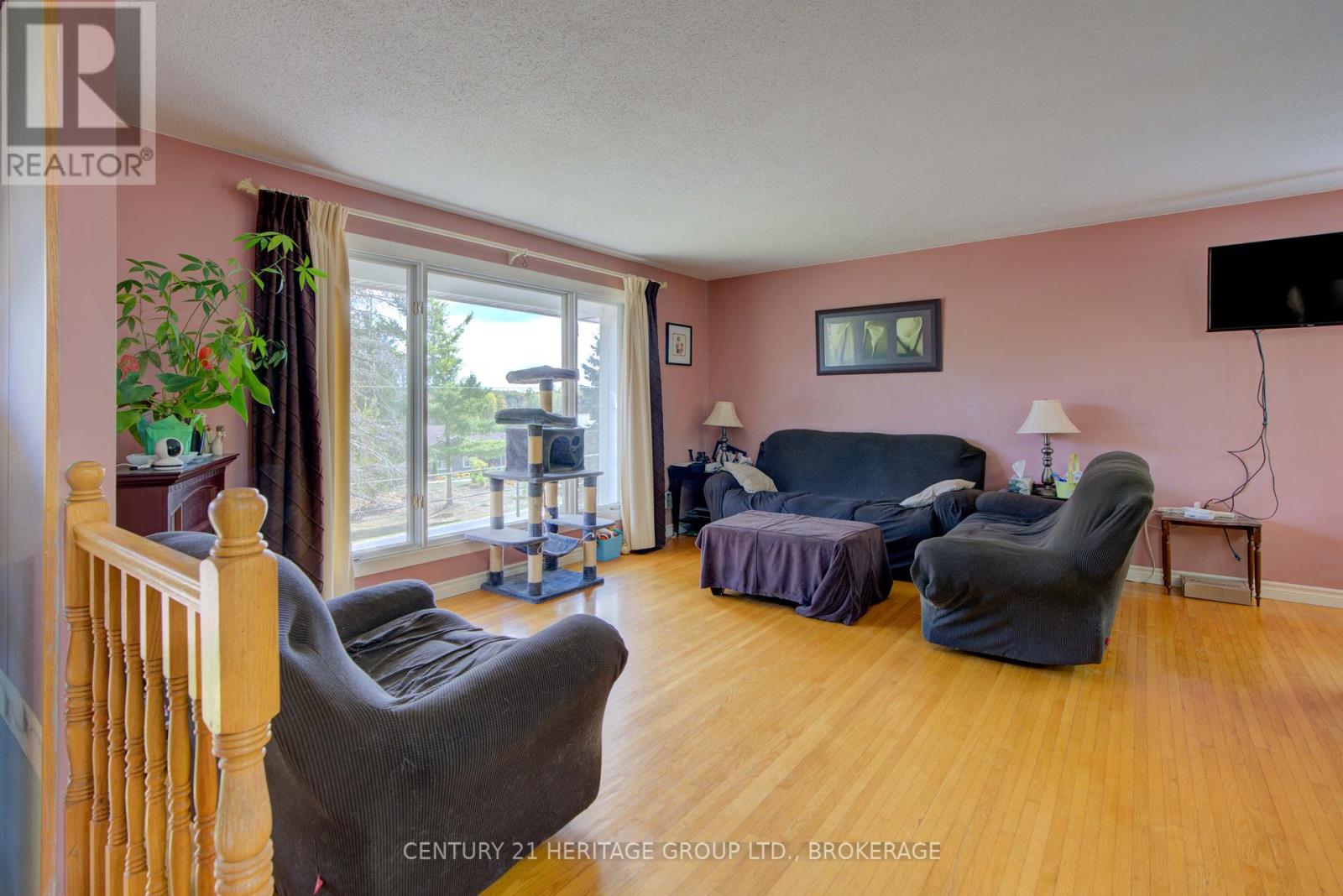 1125 Westbrook Road, Kingston, Ontario  K7P 2V3 - Photo 4 - X12437511