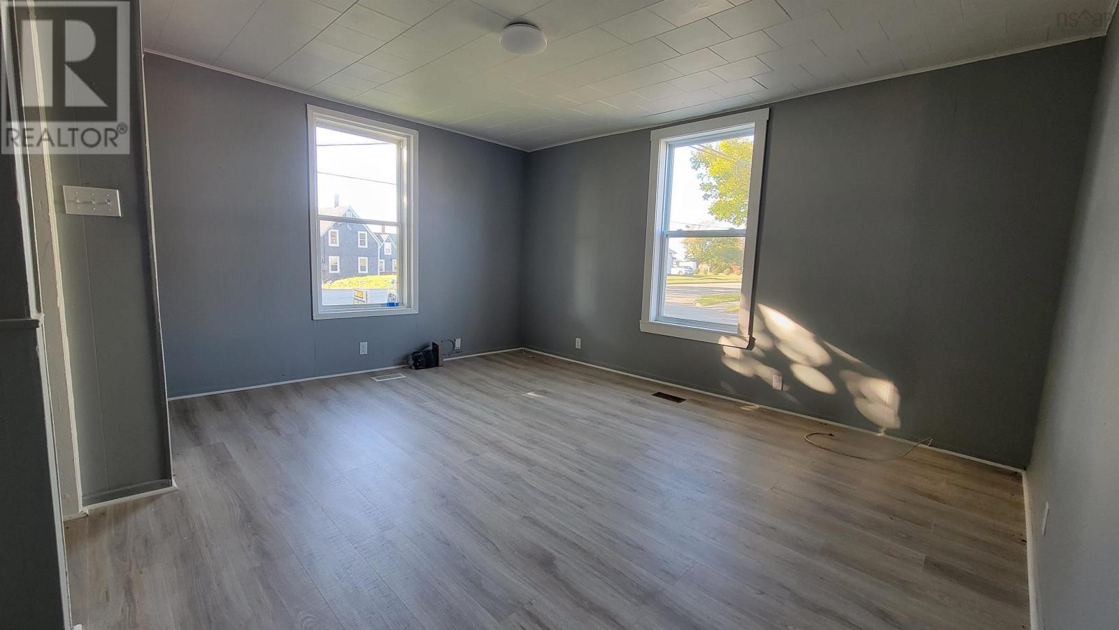 29-31 Main Street, 3 Kempt Street, Yarmouth, Nova Scotia  B5A 1A1 - Photo 13 - 202514819