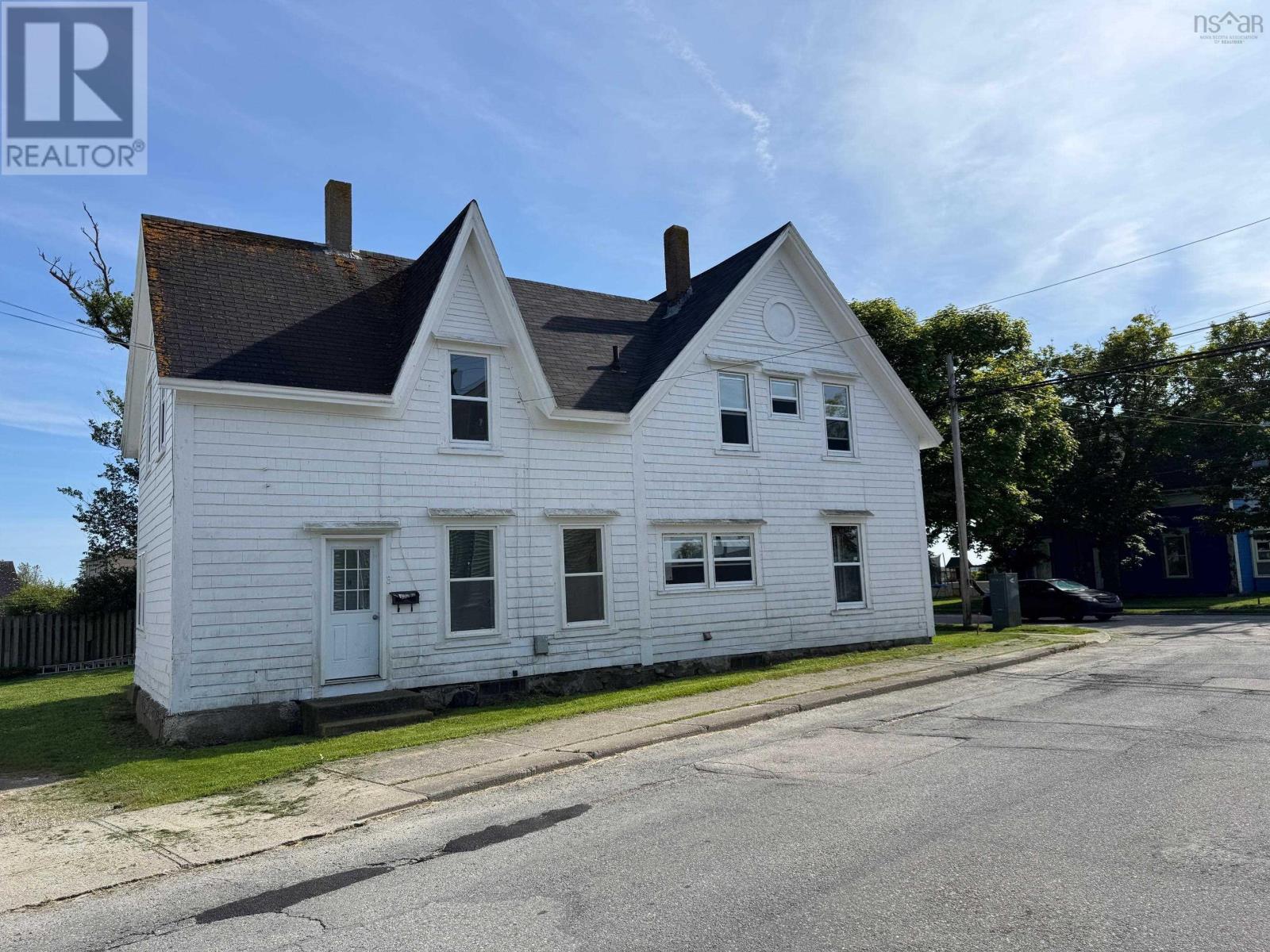 29-31 Main Street, 3 Kempt Street, Yarmouth, Nova Scotia  B5A 1A1 - Photo 6 - 202514819