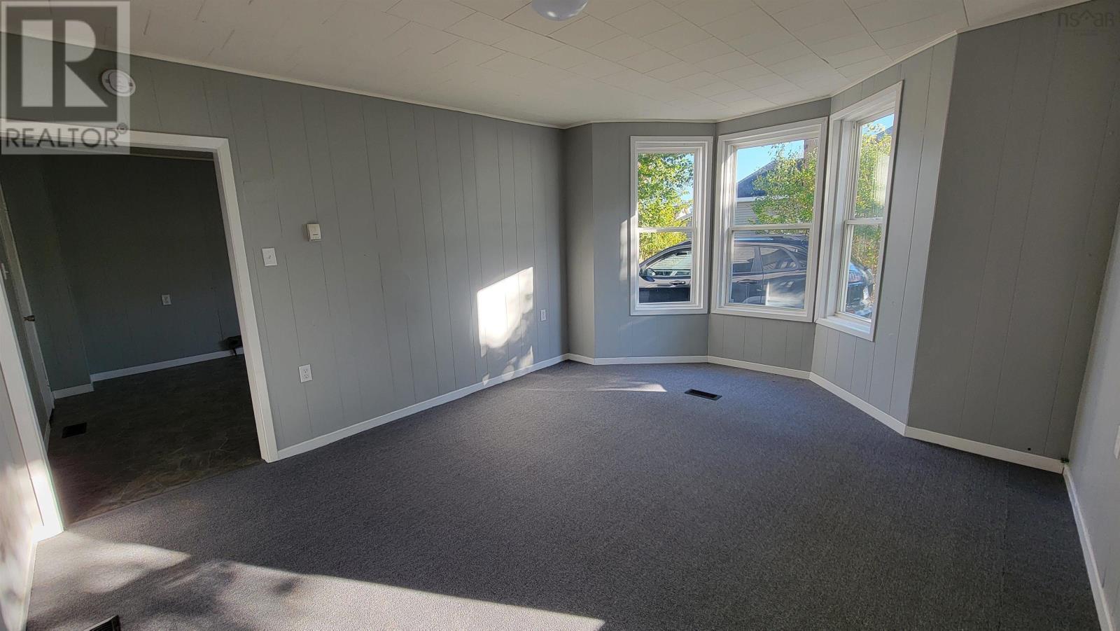 29-31 Main Street, 3 Kempt Street, Yarmouth, Nova Scotia  B5A 1A1 - Photo 8 - 202514819