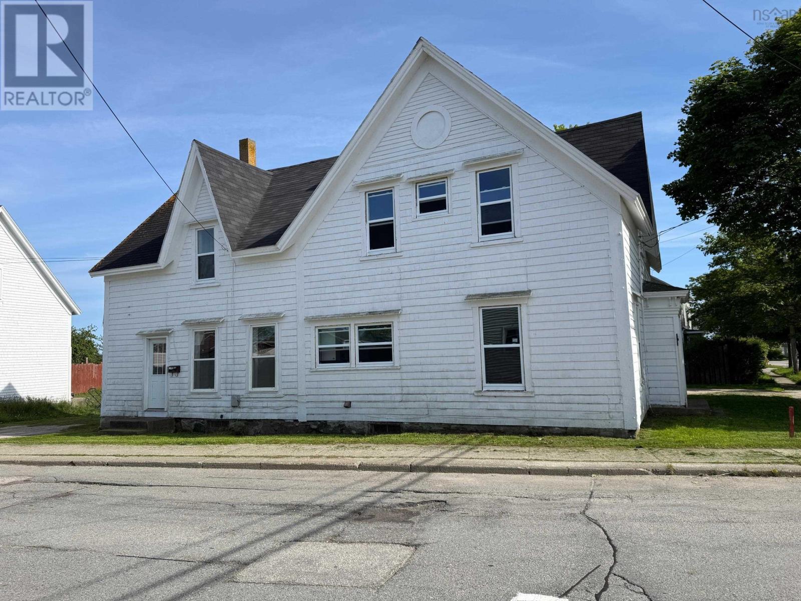 29-31 Main Street, 3 Kempt Street, Yarmouth, Nova Scotia  B5A 1A1 - Photo 7 - 202514819