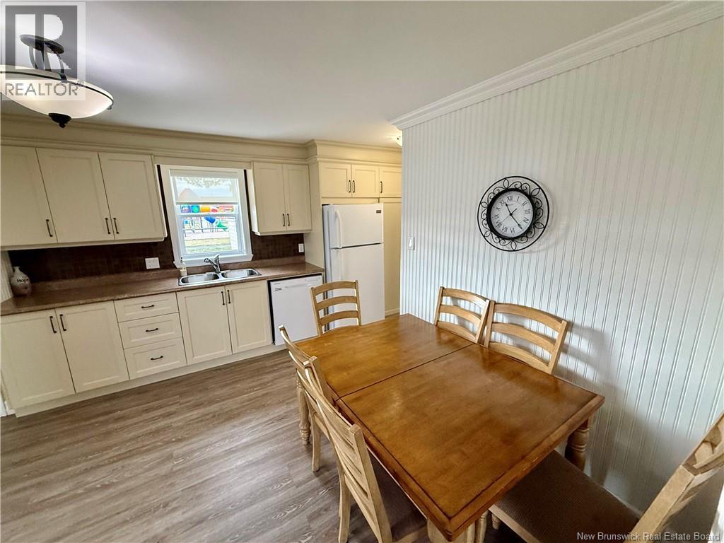 24 Rue Des Saules, Lamèque, New Brunswick  E8T 1G8 - Photo 11 - NB127644