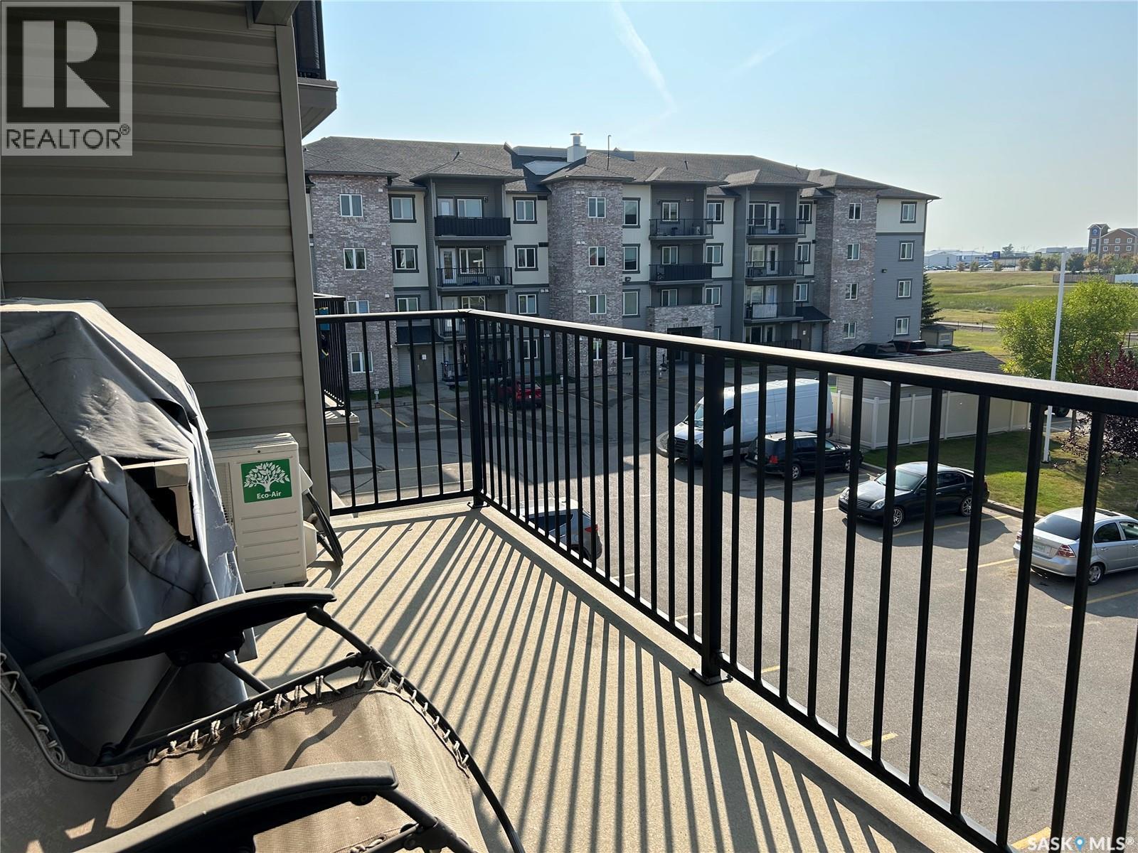 305 304 Petterson Drive, Estevan, Saskatchewan  S4A 1N7 - Photo 6 - SK019774