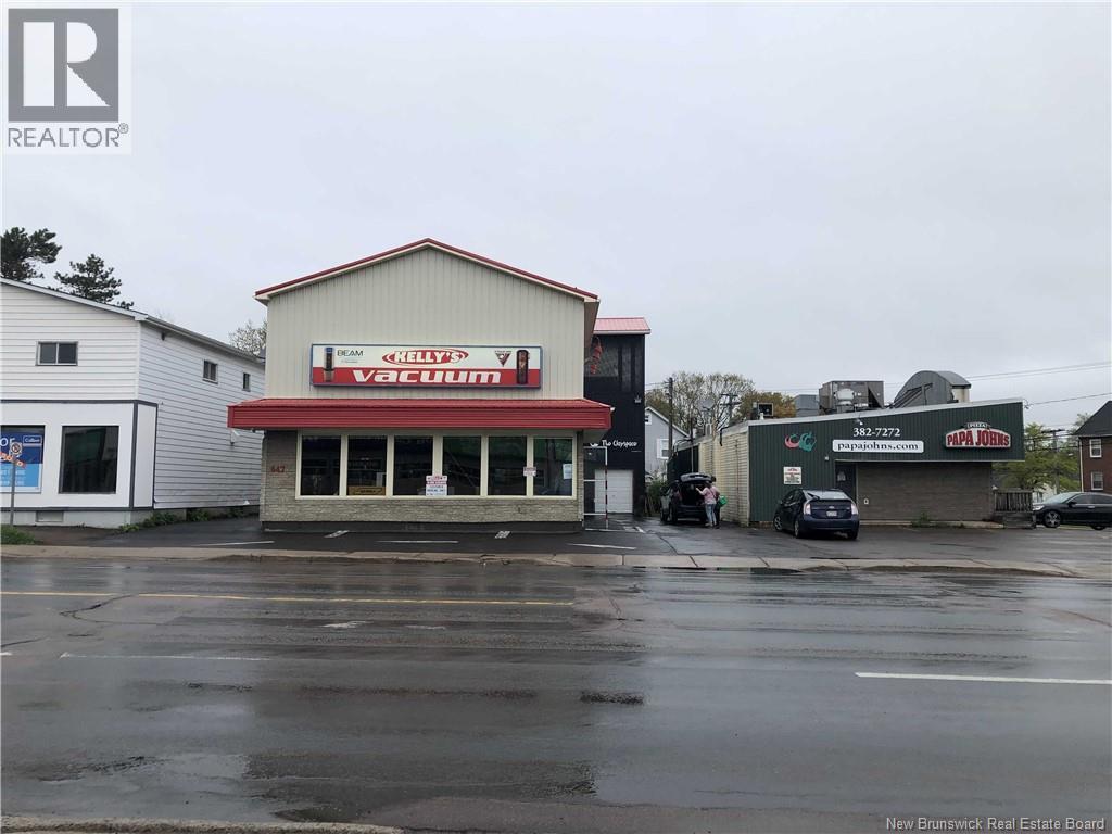 647 Mountain Road, Moncton, New Brunswick  E1C 2P2 - Photo 1 - NB127835