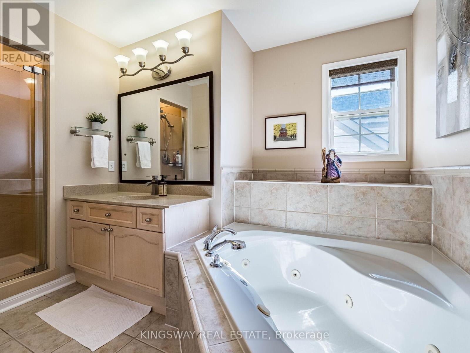 539 Caverhill Crescent, Milton (Cl Clarke), Ontario  L9T 5K4 - Photo 25 - W12442171