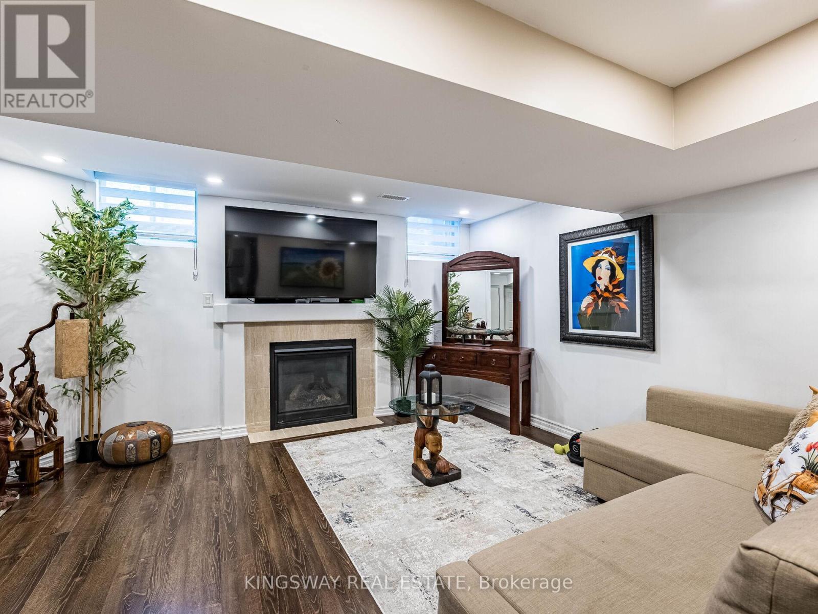 539 Caverhill Crescent, Milton (Cl Clarke), Ontario  L9T 5K4 - Photo 31 - W12442171