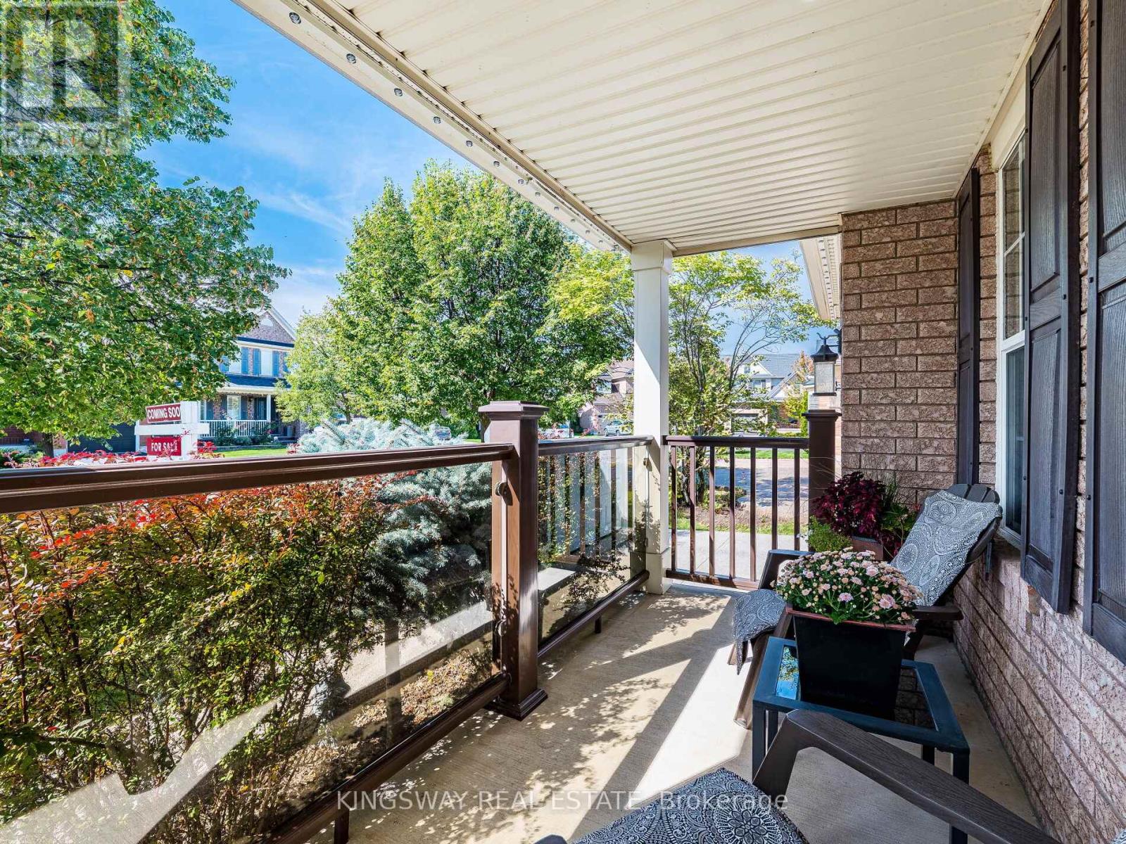 539 Caverhill Crescent, Milton (Cl Clarke), Ontario  L9T 5K4 - Photo 4 - W12442171